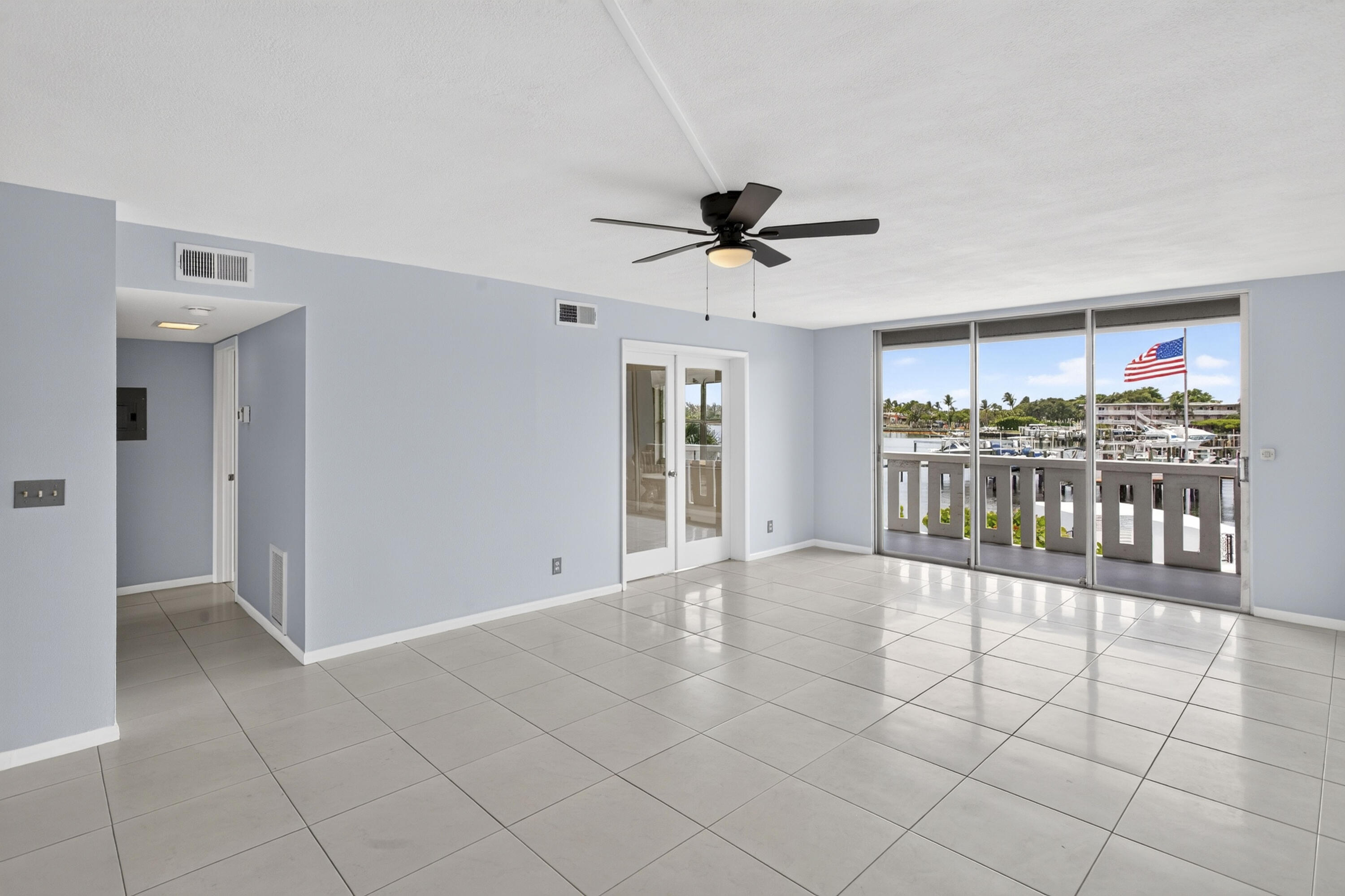 231 E Lantana Road 204 Property Photo 9