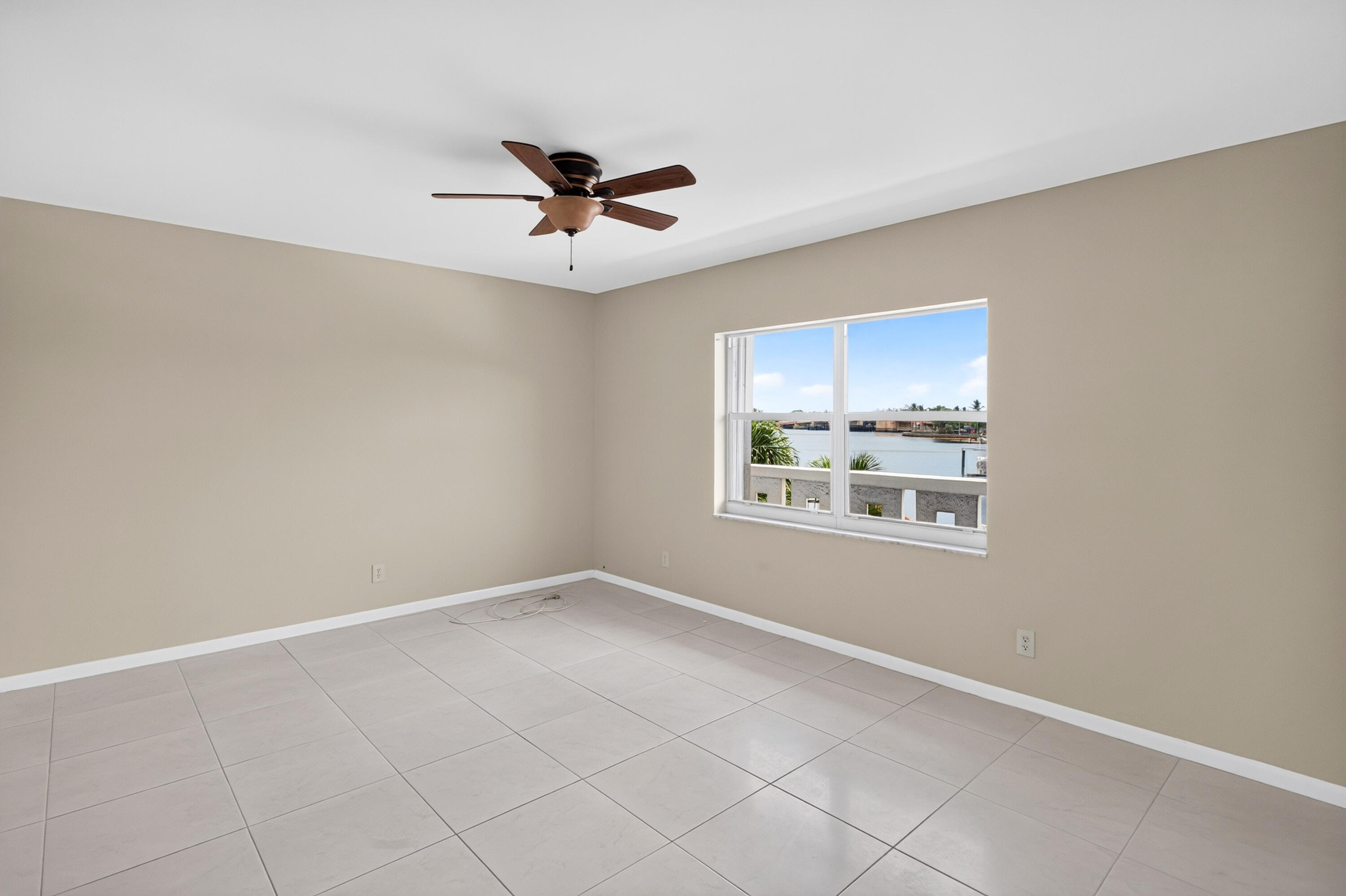 231 E Lantana Road 204 Property Photo 20