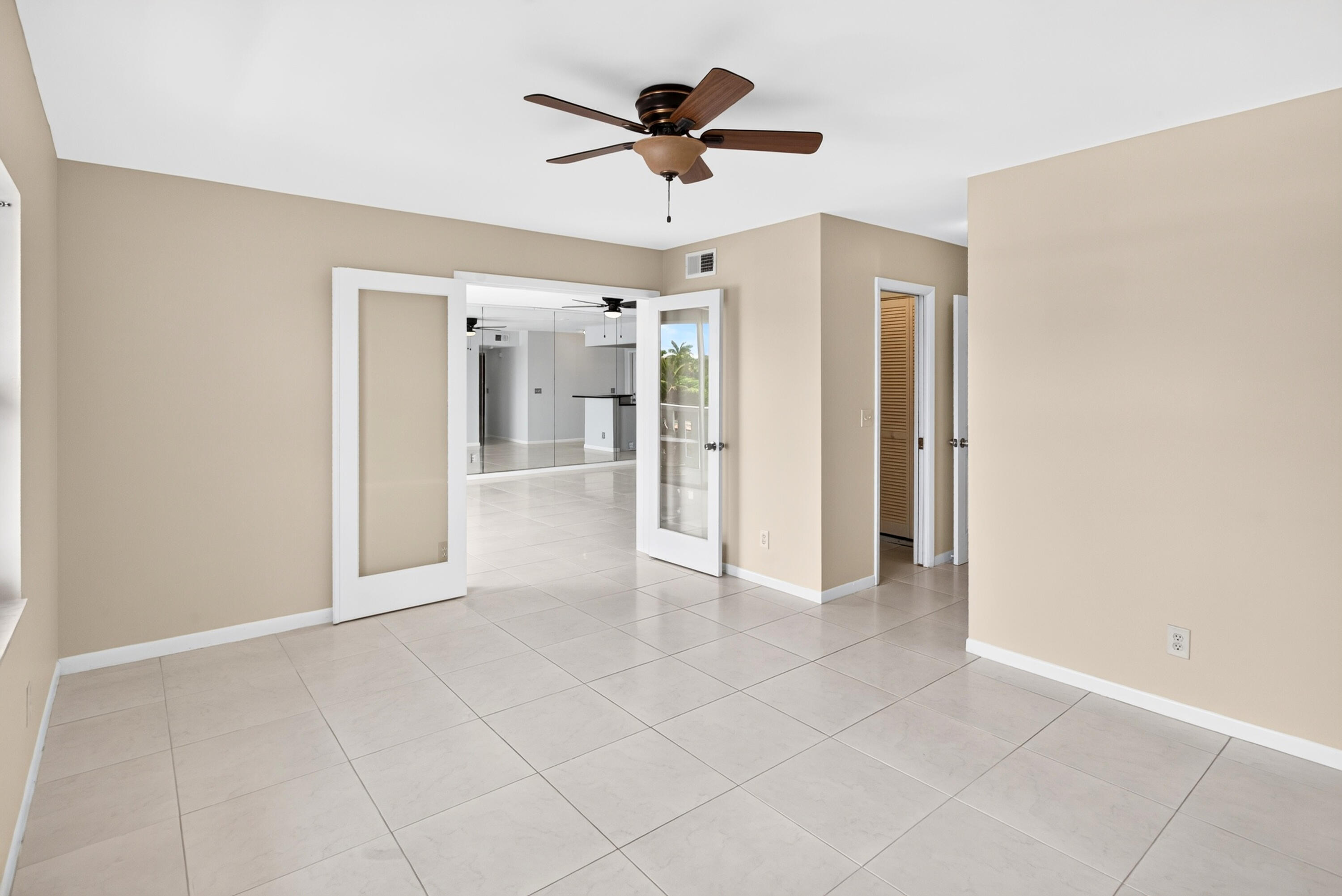 231 E Lantana Road 204 Property Photo 21