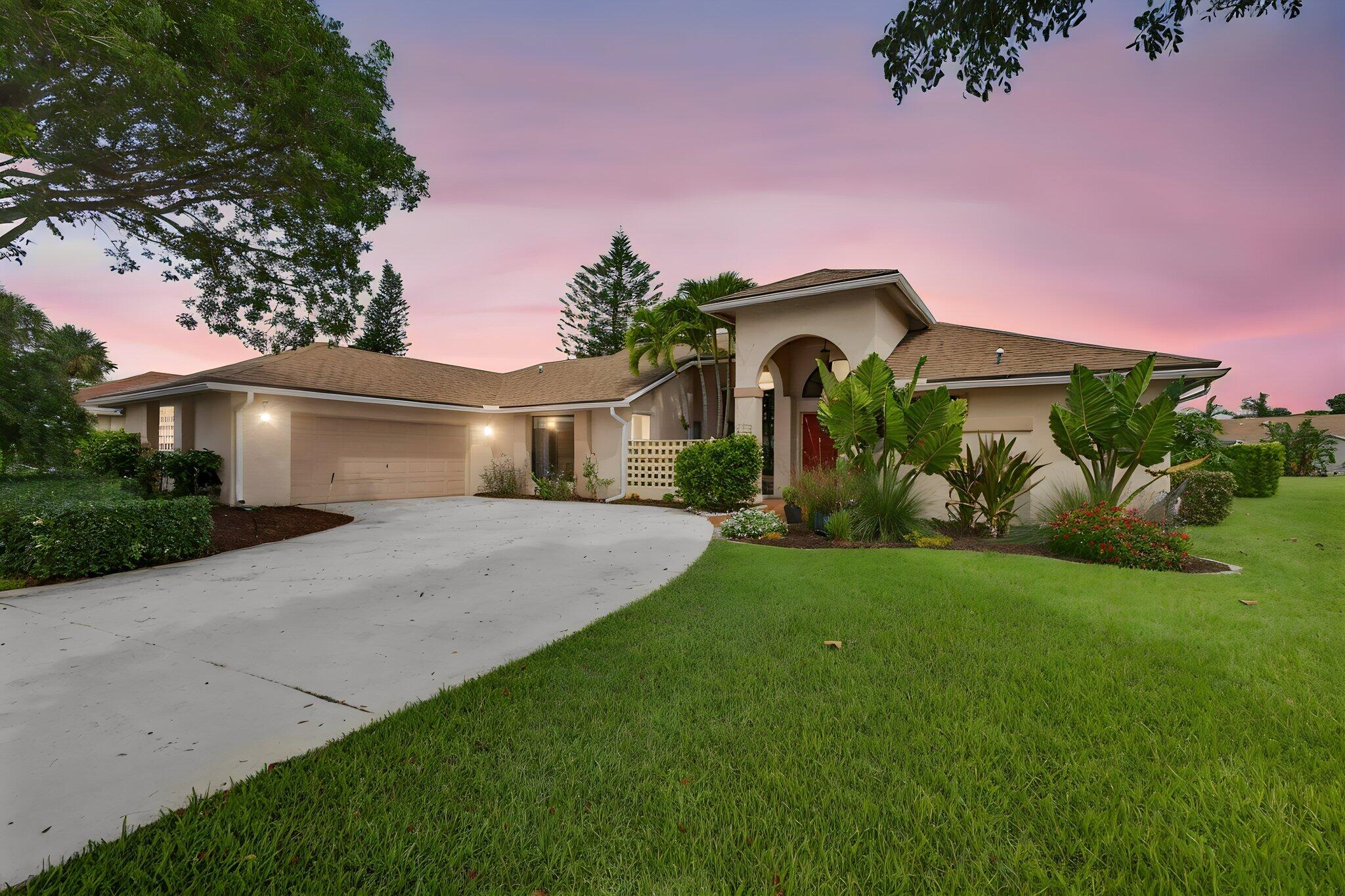 1848 Lynton Circle Property Photo 2