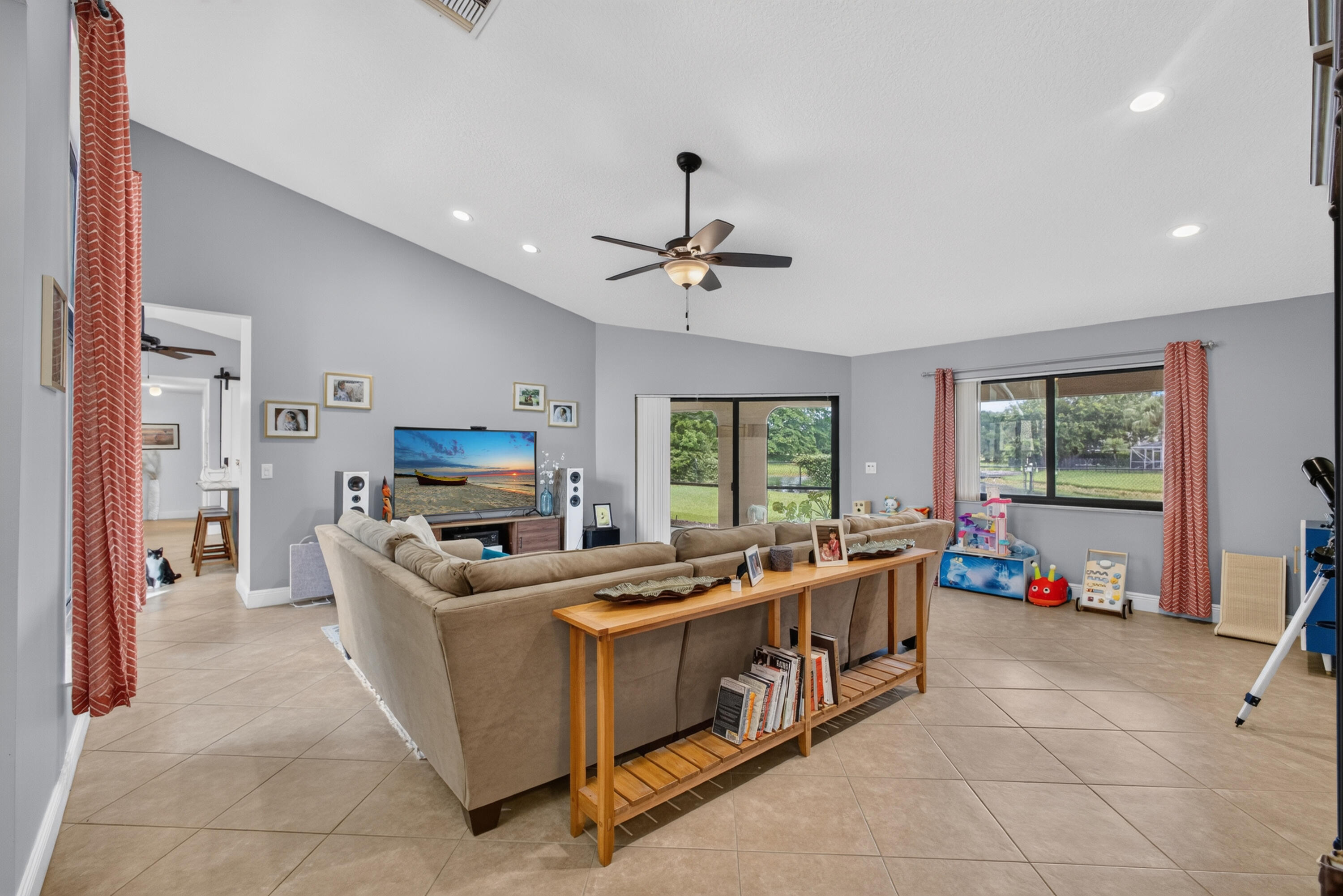 1848 Lynton Circle Property Photo 10