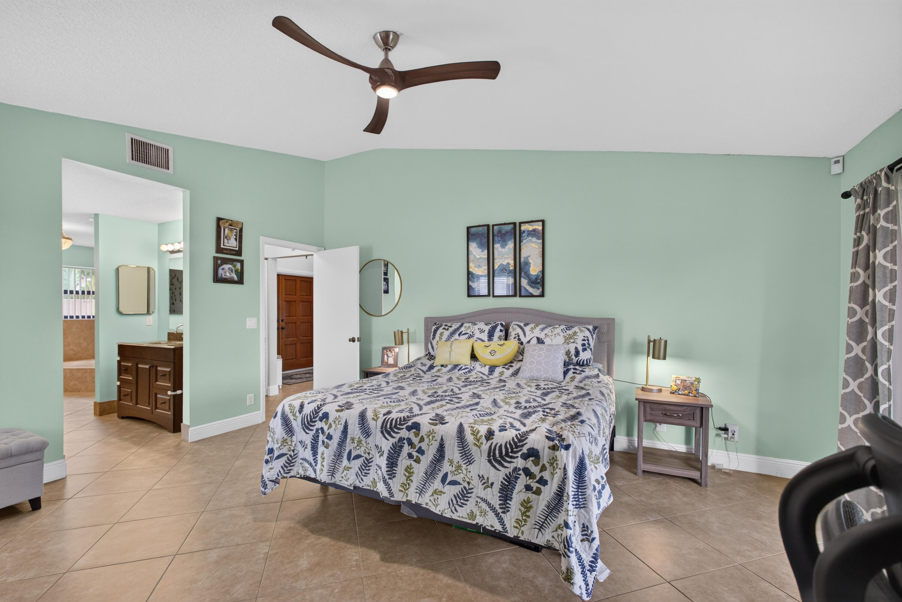 1848 Lynton Circle Property Photo 27