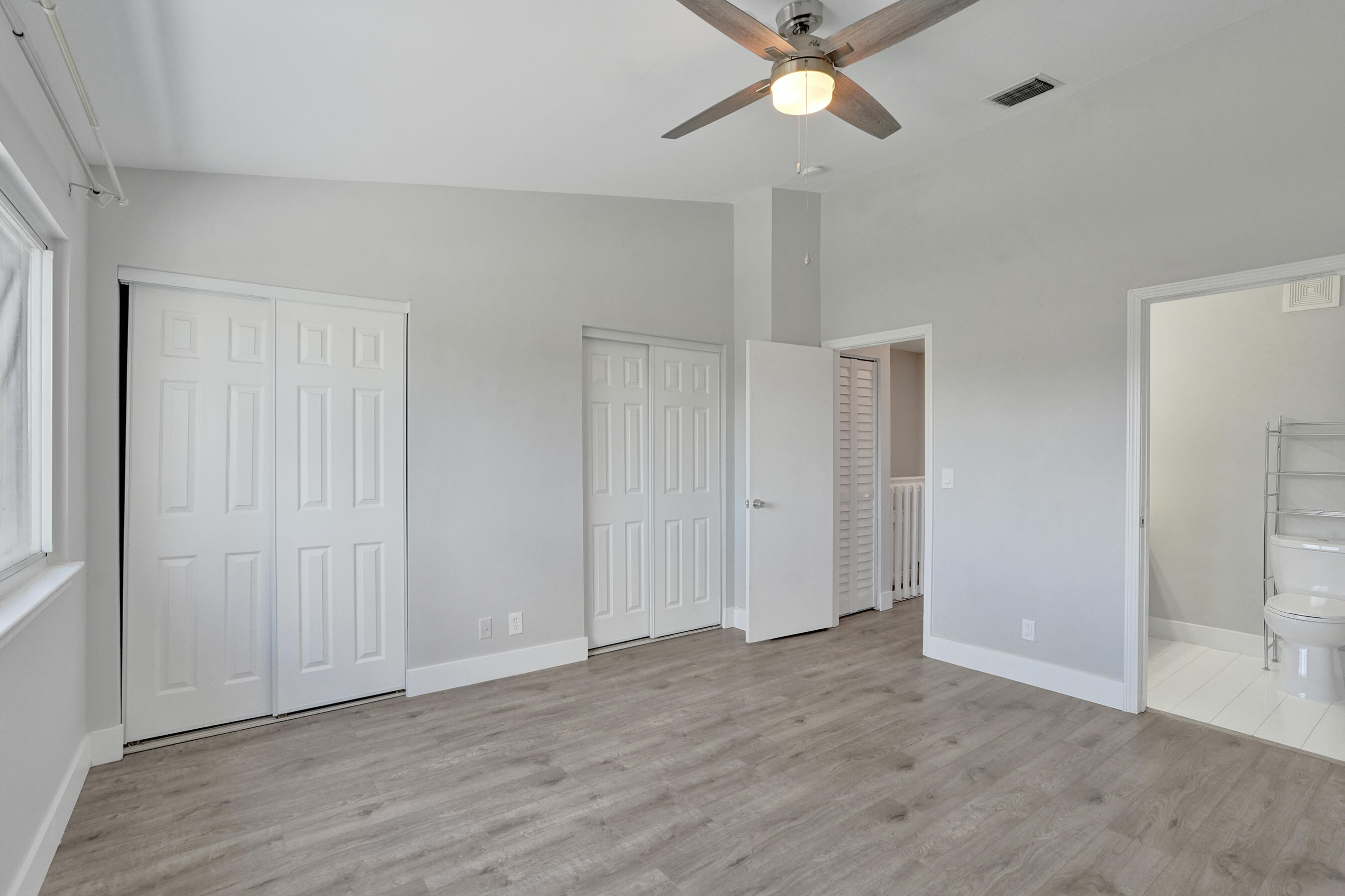 9913 Nw 57th Manor . Property Photo 39