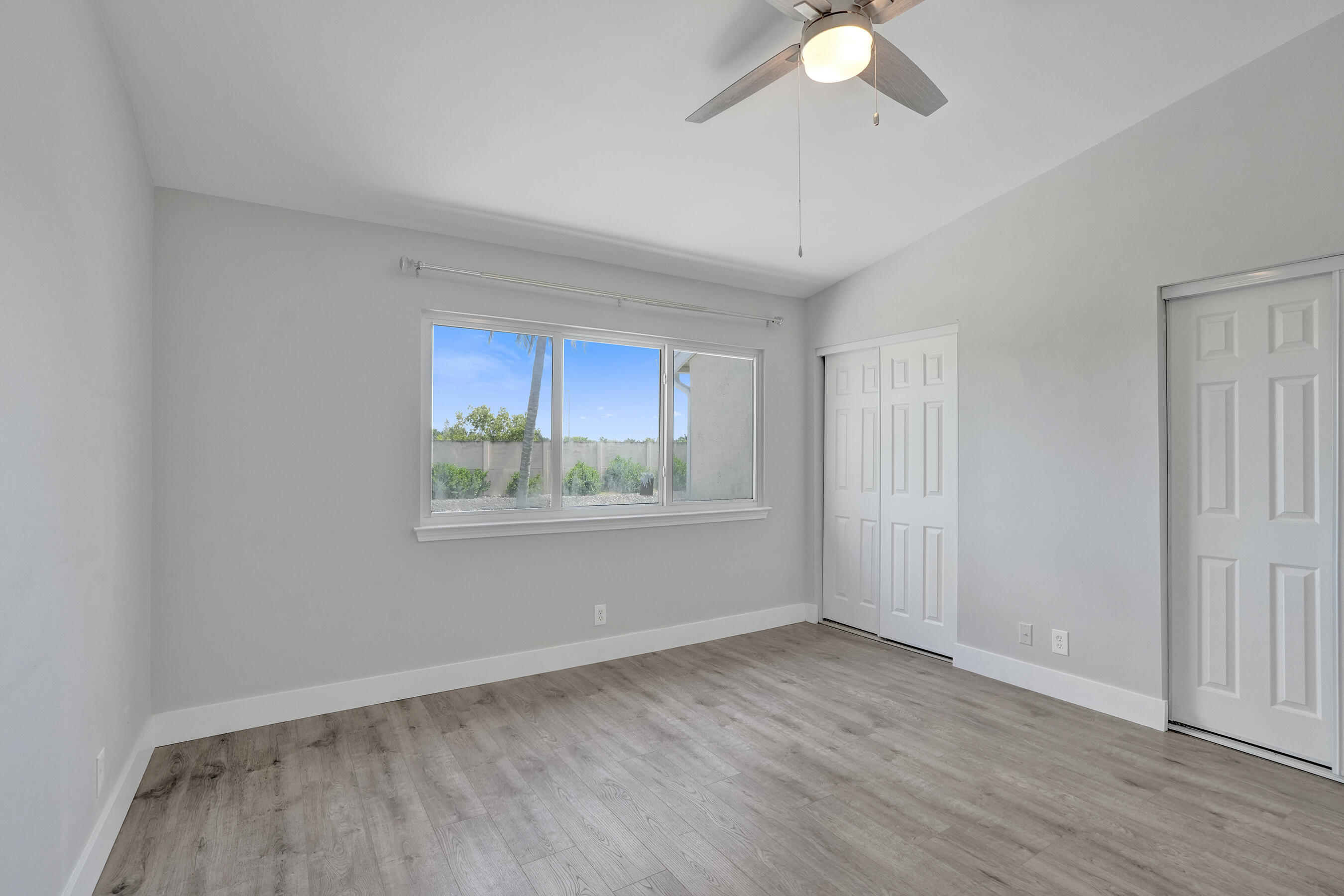 9913 Nw 57th Manor . Property Photo 40