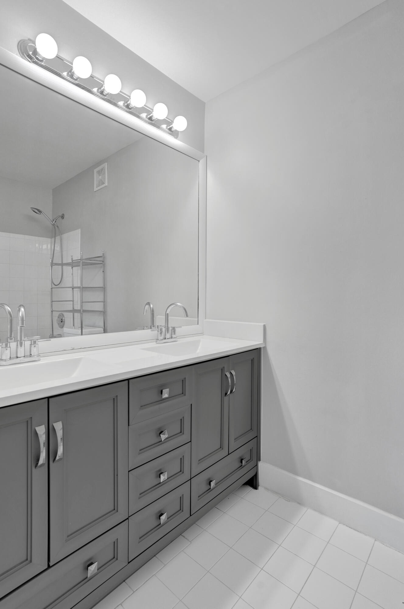 9913 Nw 57th Manor . Property Photo 42