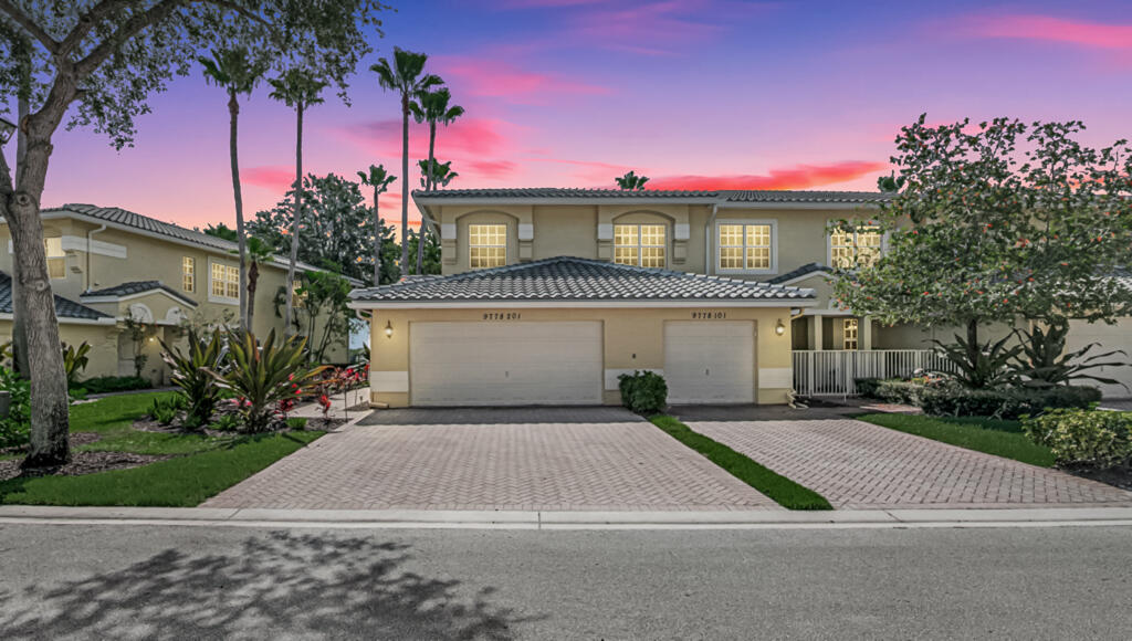 9778 BOWLINE Drive 201 Property Photo 1