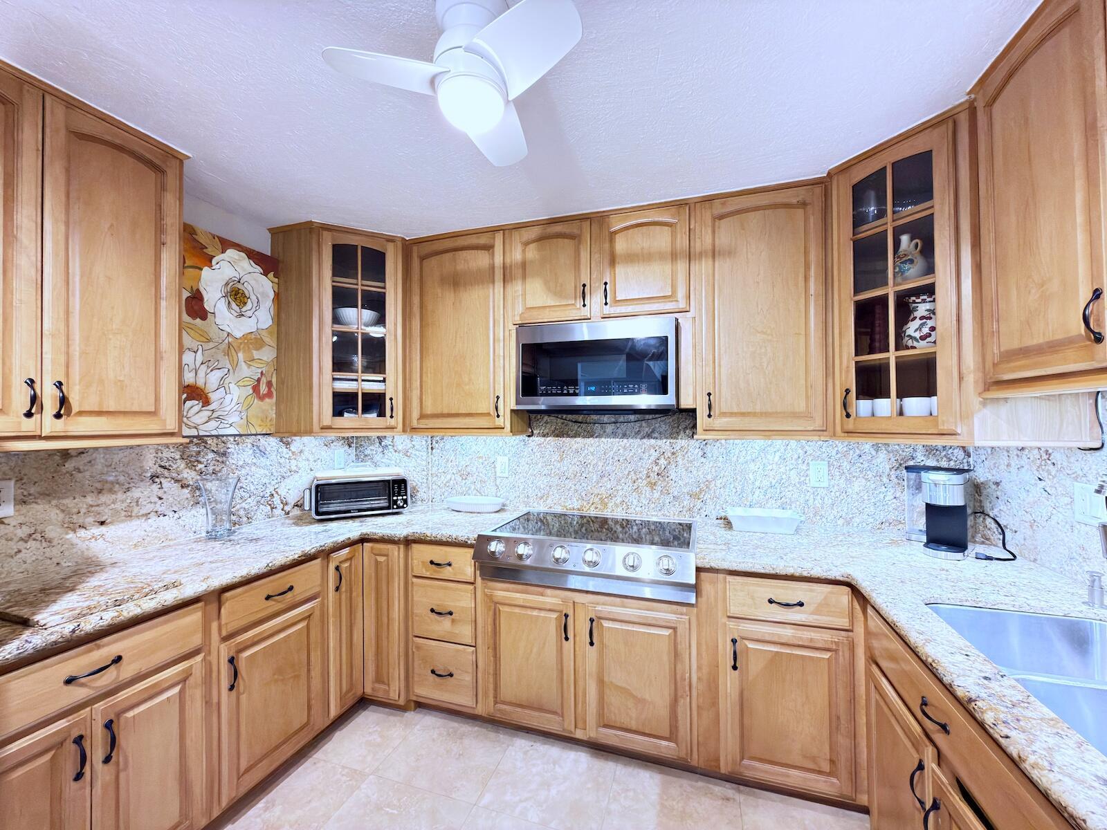 3546 S Ocean Boulevard 822 Property Photo 5