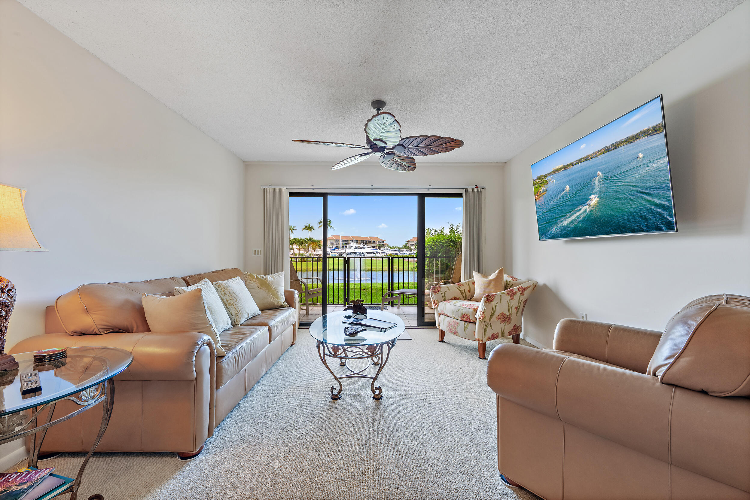 701 Seafarer Circle 103 Property Photo 5