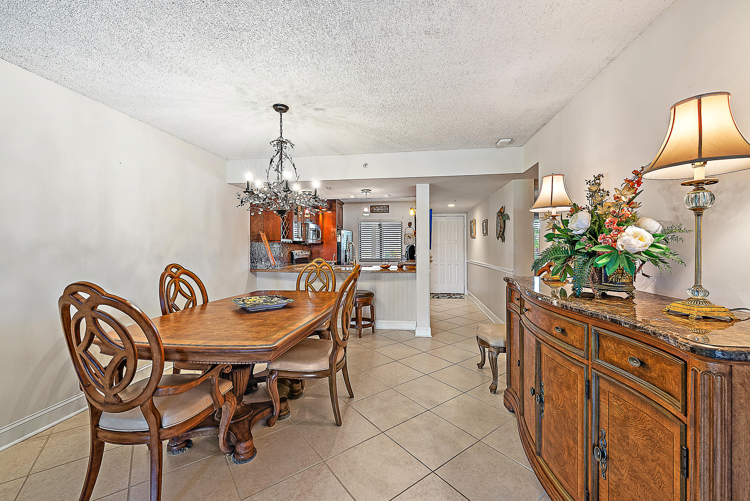 701 Seafarer Circle 103 Property Photo 12