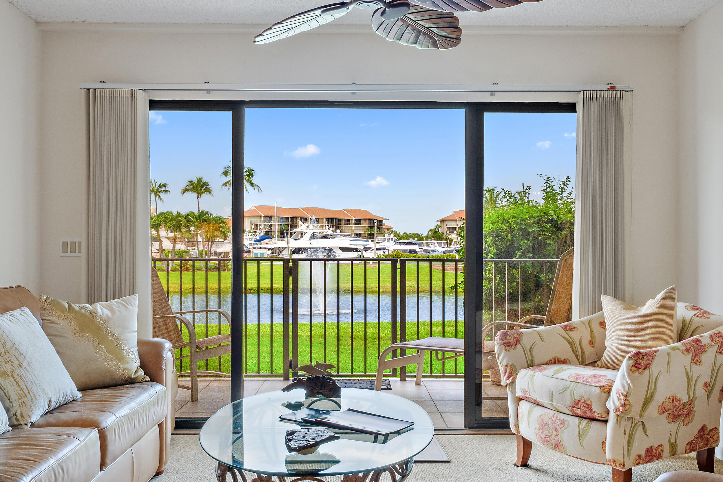 701 Seafarer Circle 103 Property Photo 15