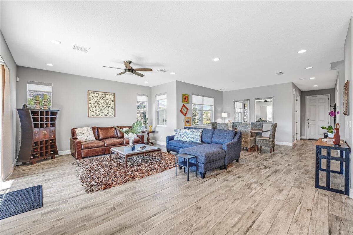 3379 Ribbon Grass Drive Property Photo 15