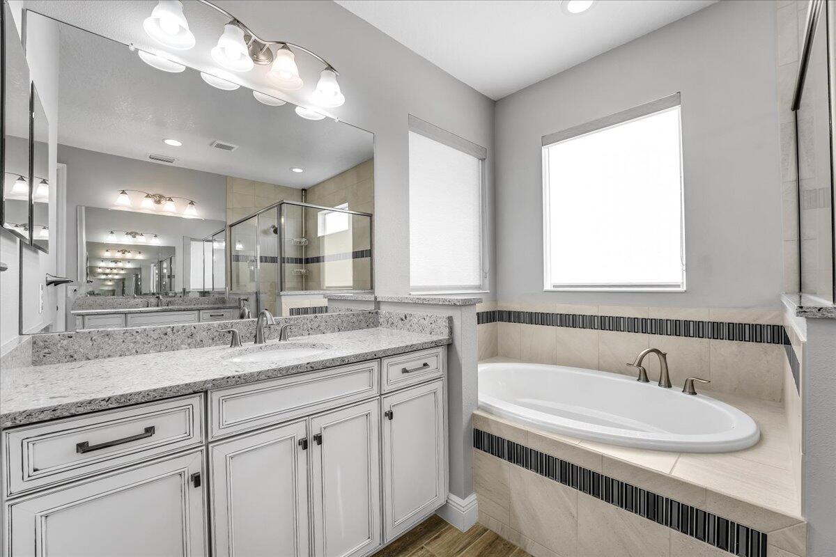3379 Ribbon Grass Drive Property Photo 31