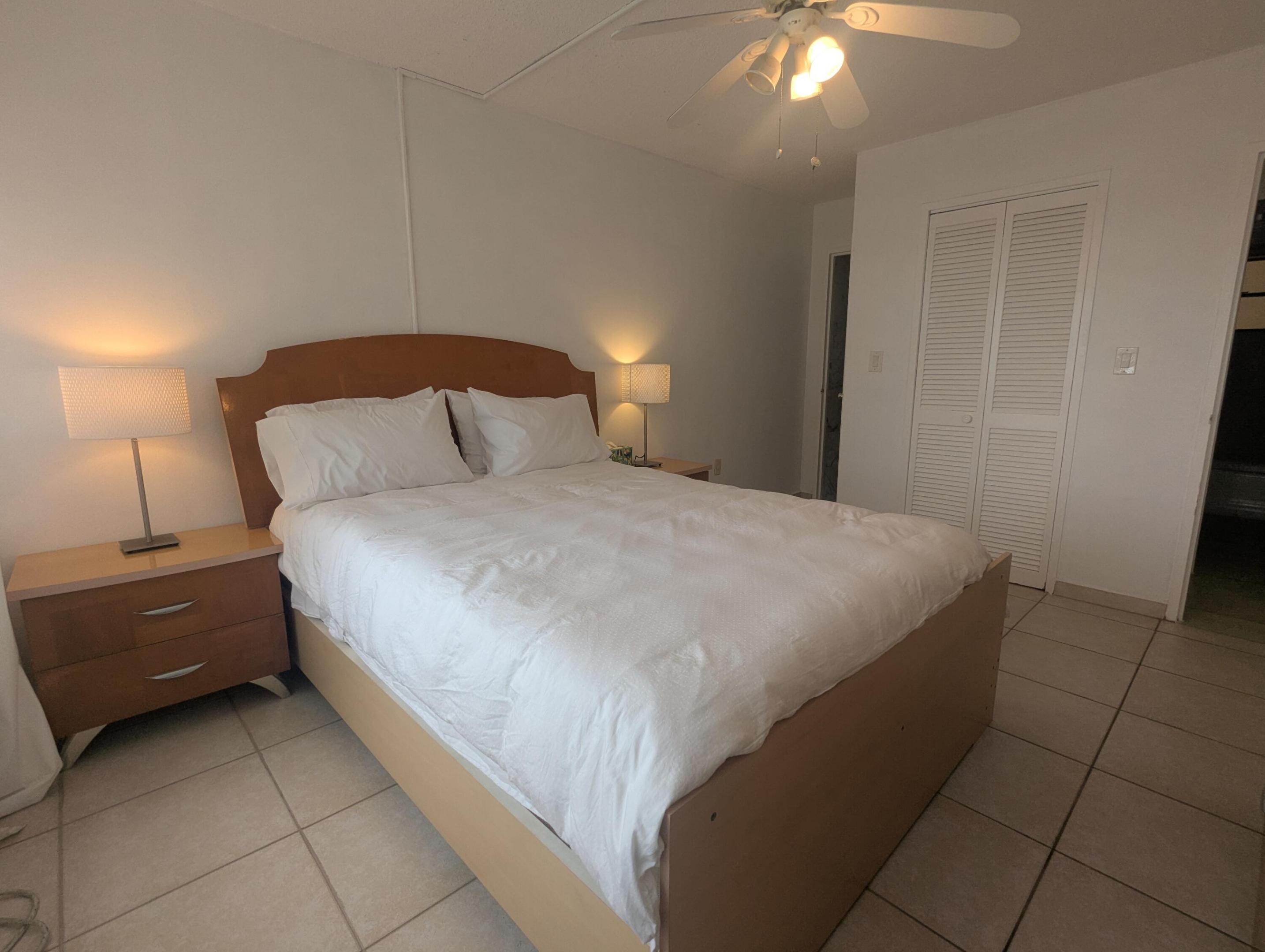 220 Kings Point Drive 501 Property Photo 10