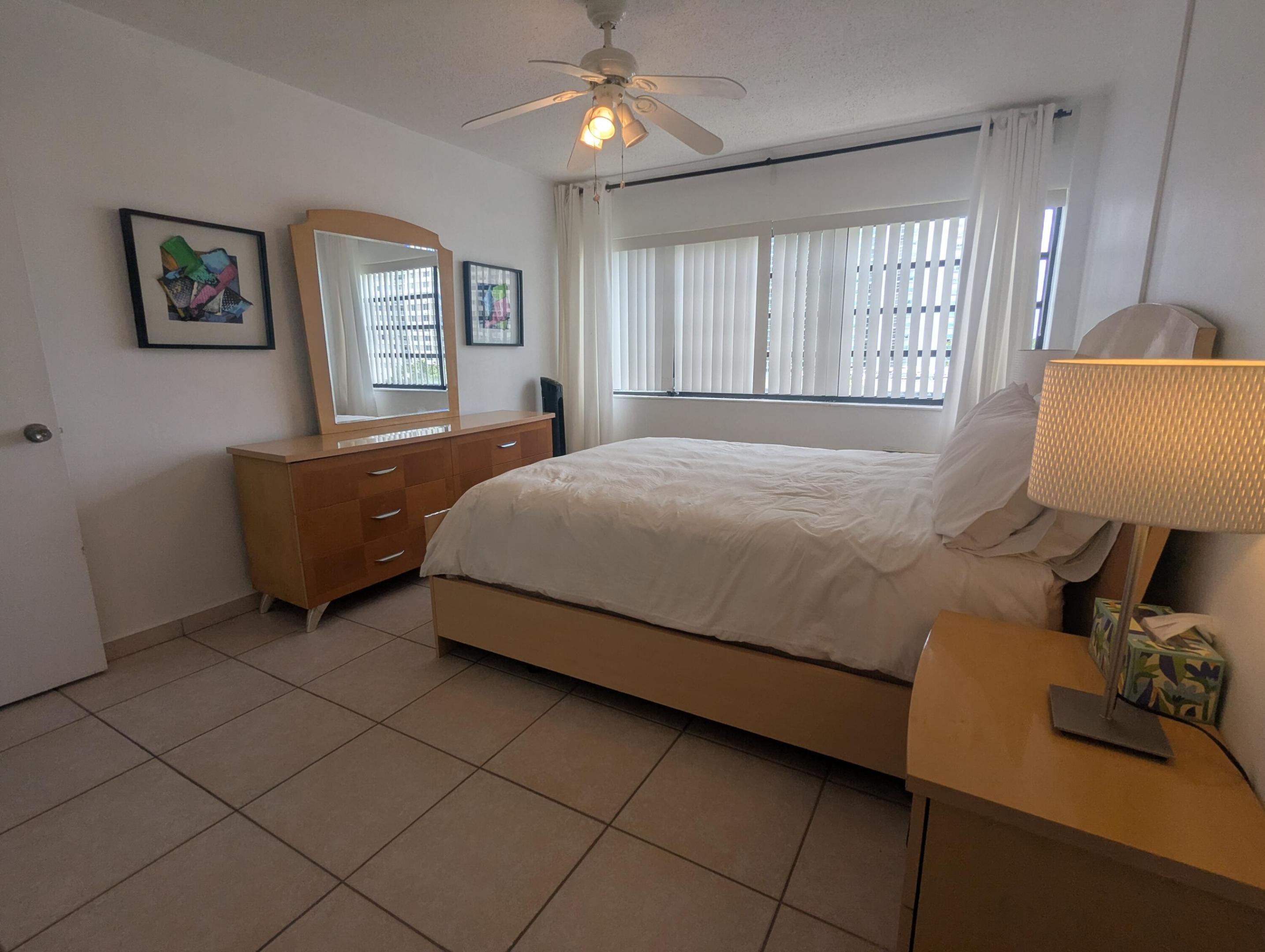 220 Kings Point Drive 501 Property Photo 11