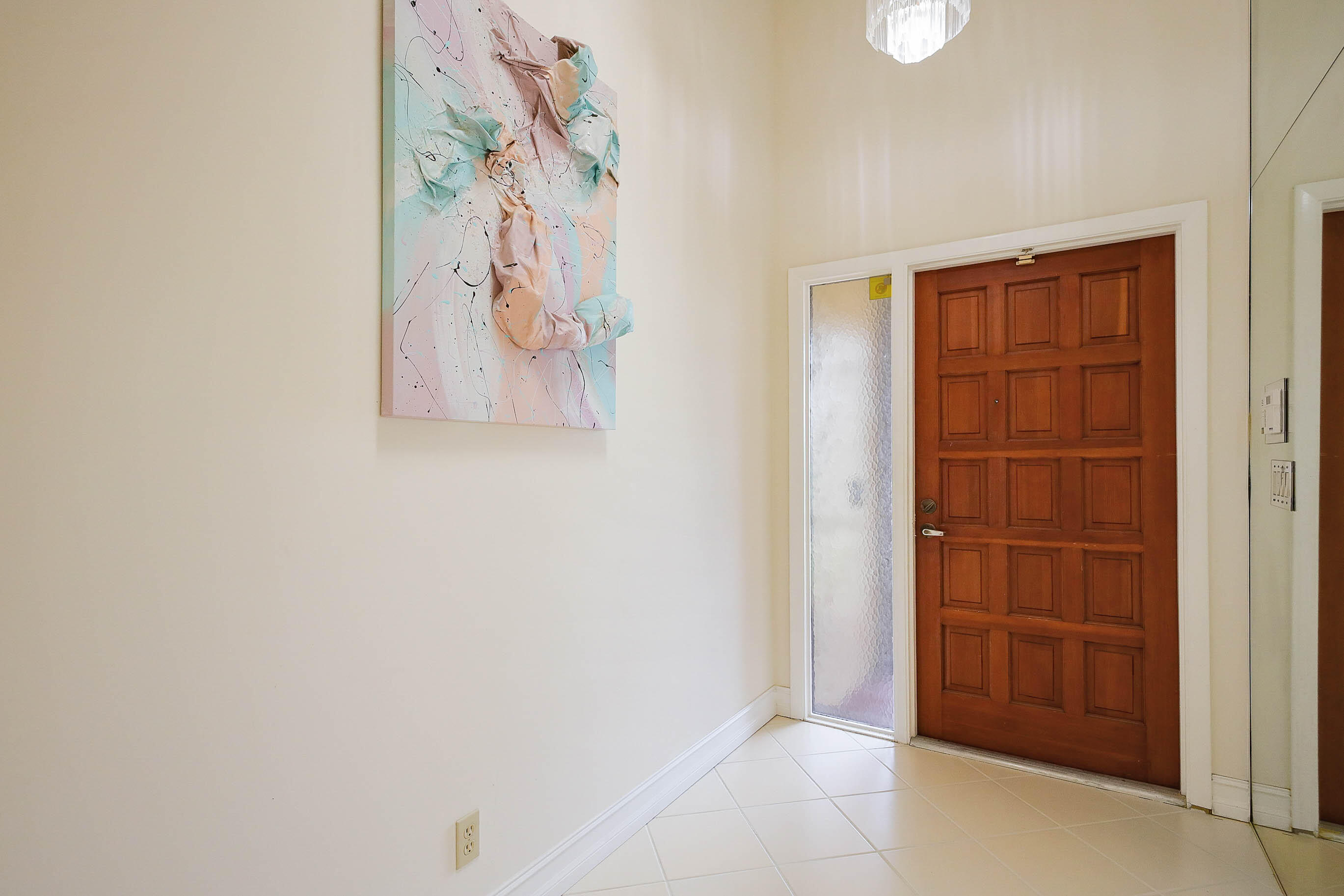 7003 Golf Pointe Circle Property Photo 5
