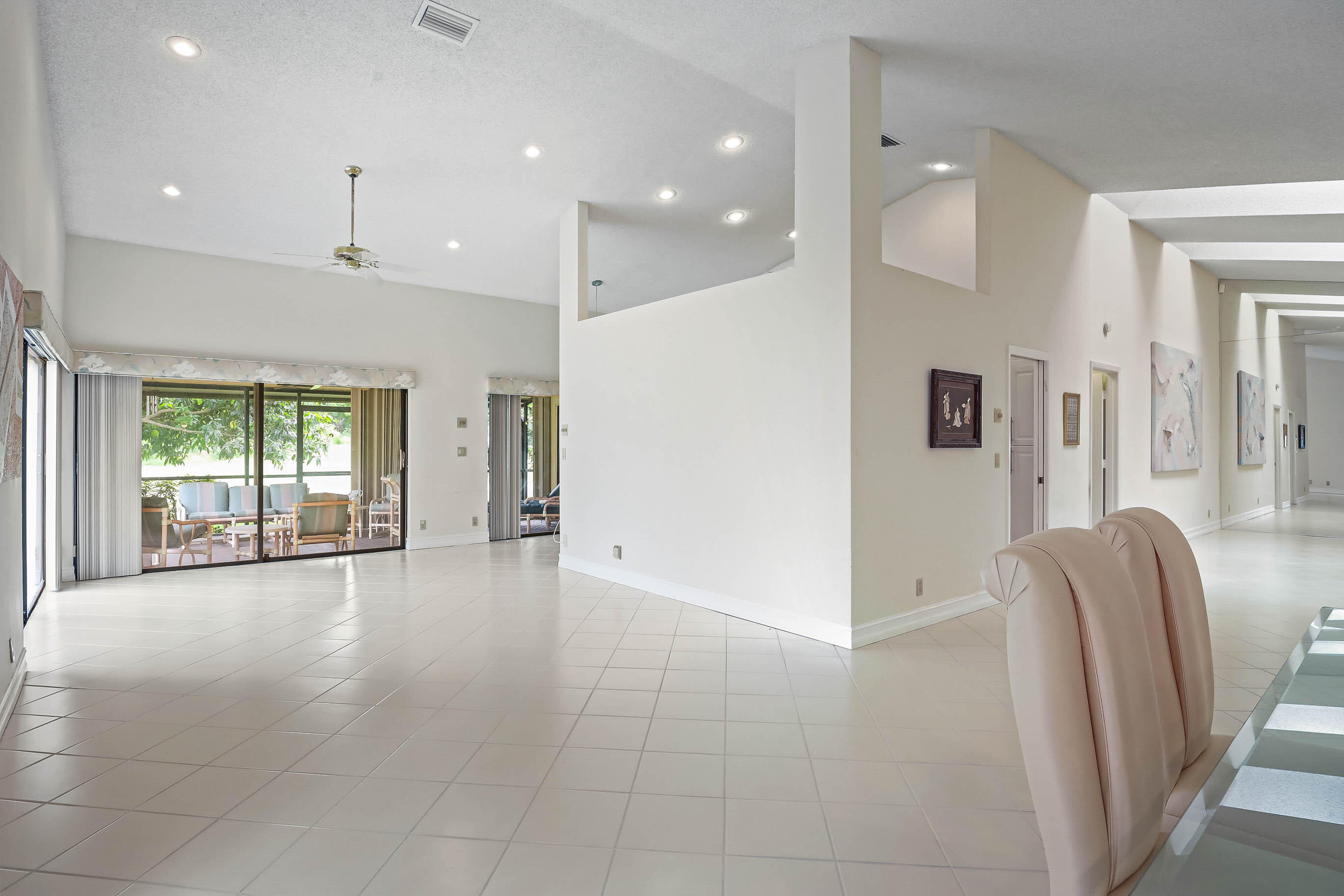 7003 Golf Pointe Circle Property Photo 12