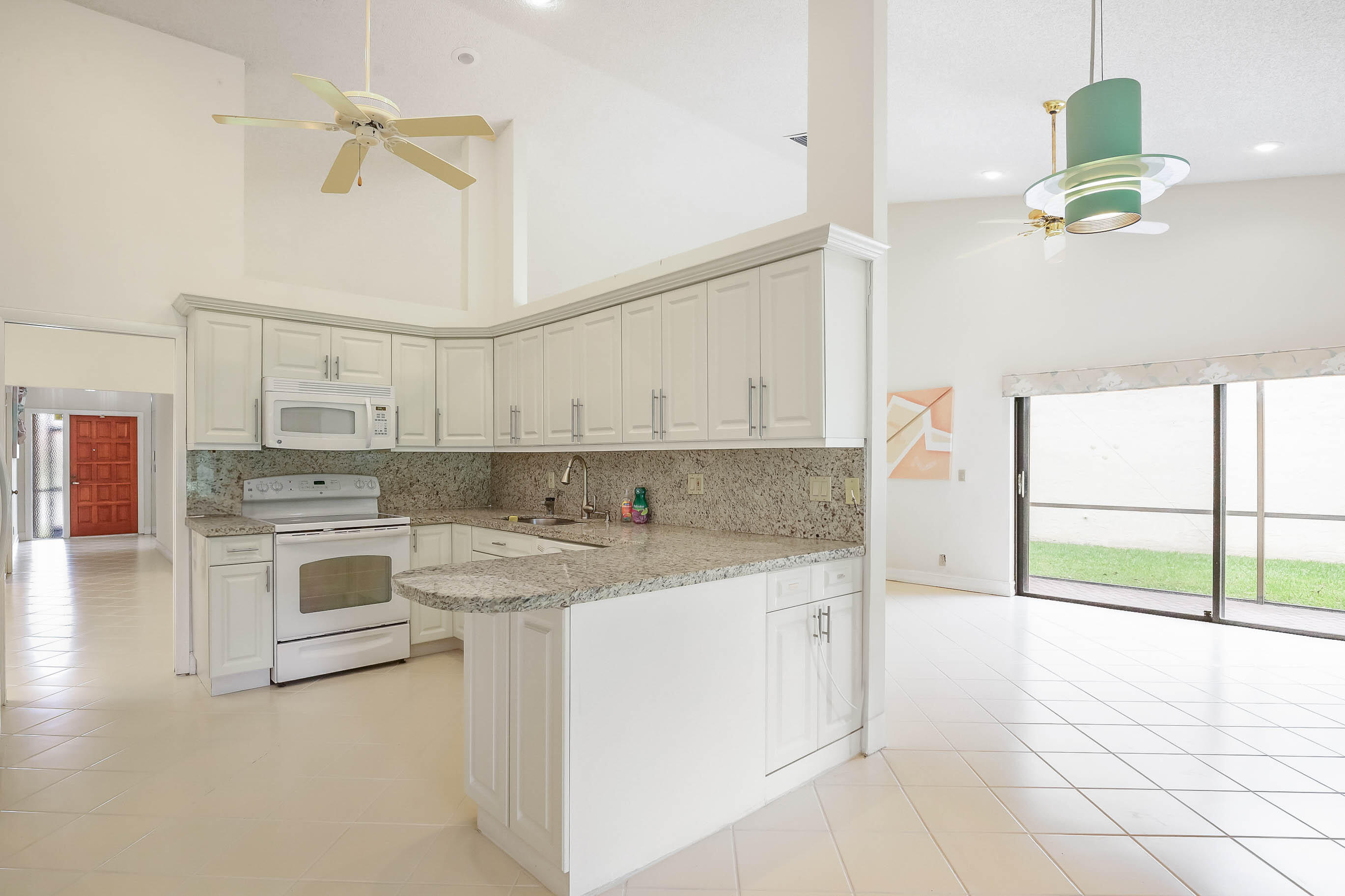 7003 Golf Pointe Circle Property Photo 14