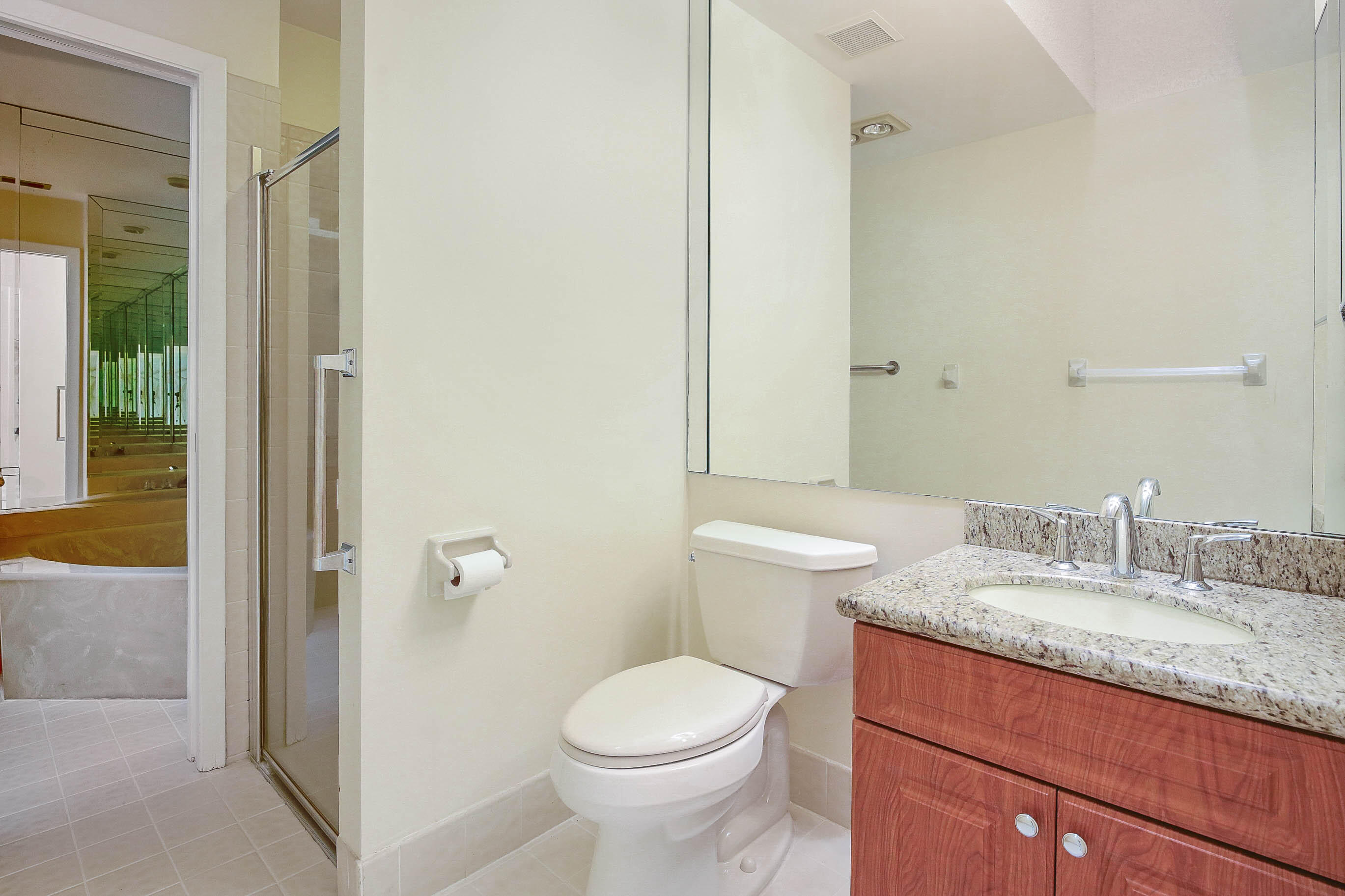 7003 Golf Pointe Circle Property Photo 25