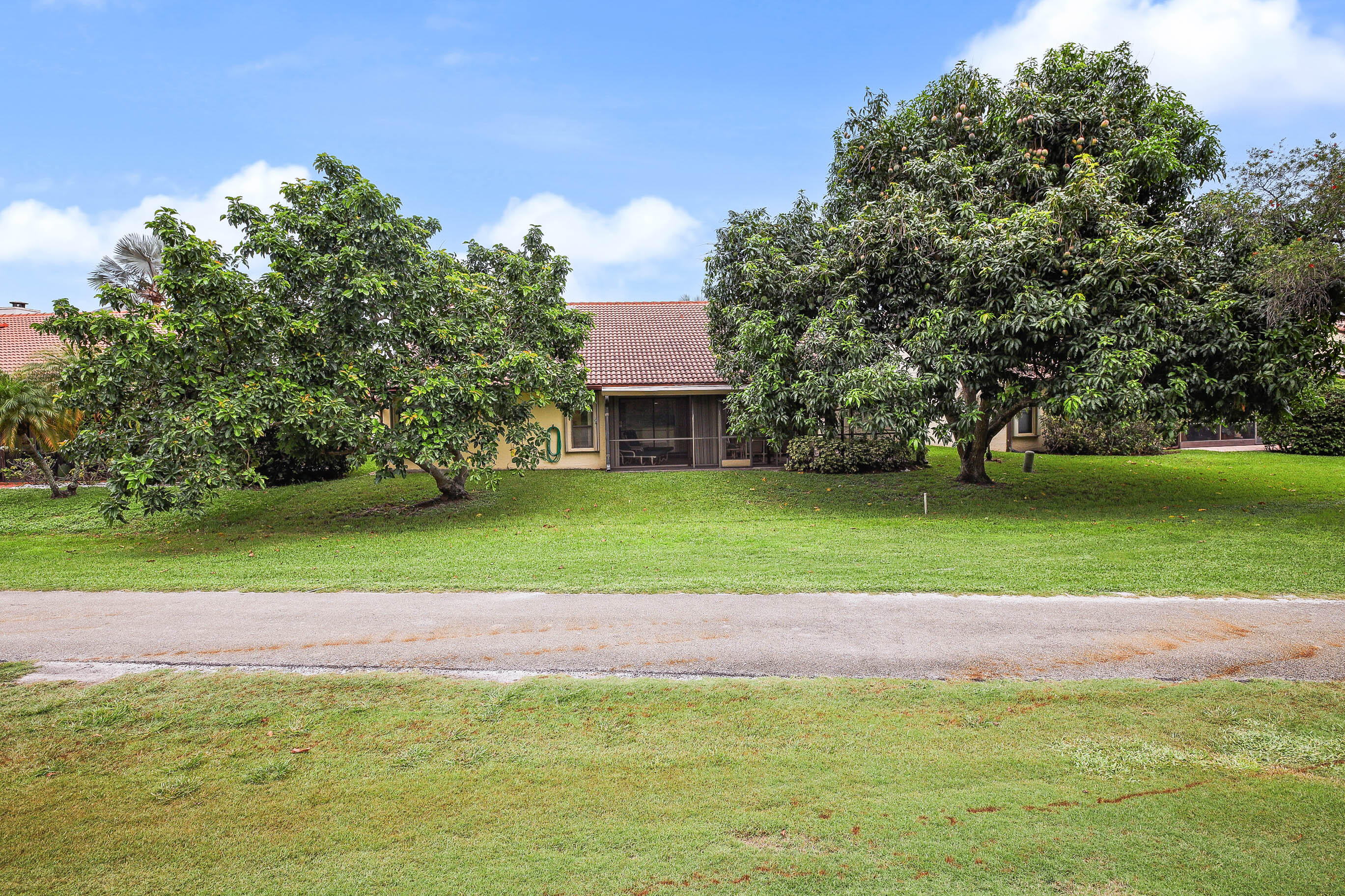 7003 Golf Pointe Circle Property Photo 41