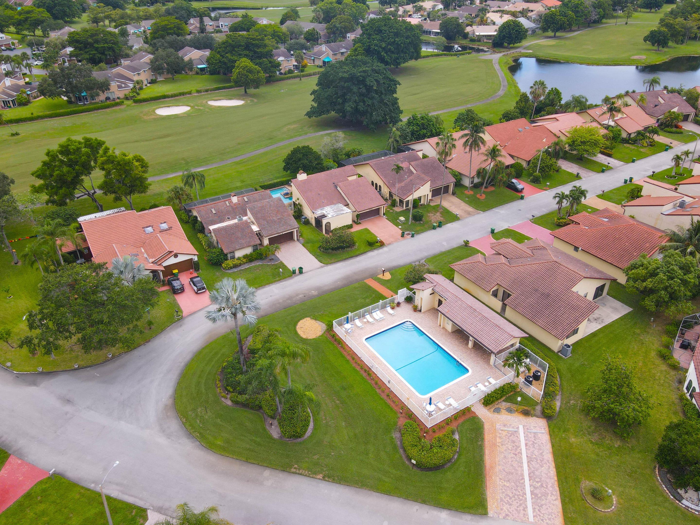7003 Golf Pointe Circle Property Photo 49