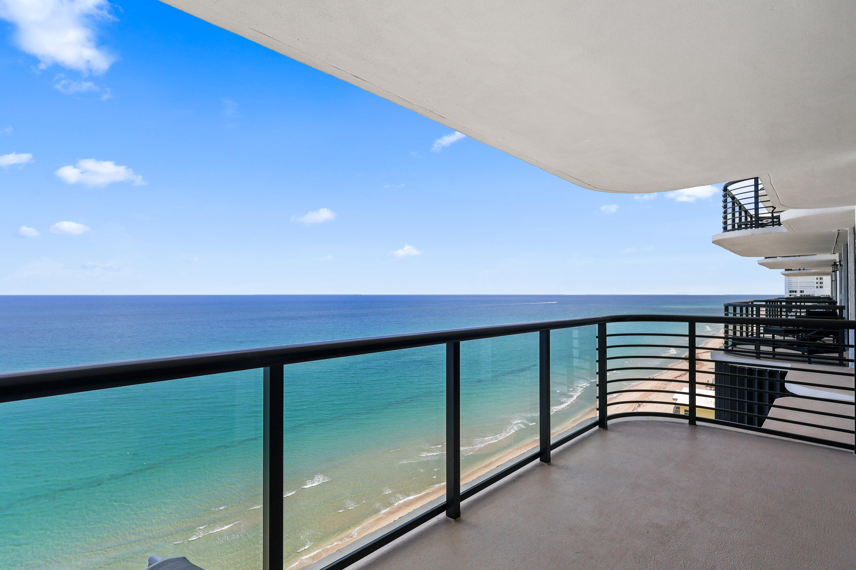 250 S Ocean Boulevard 15d Property Photo 24