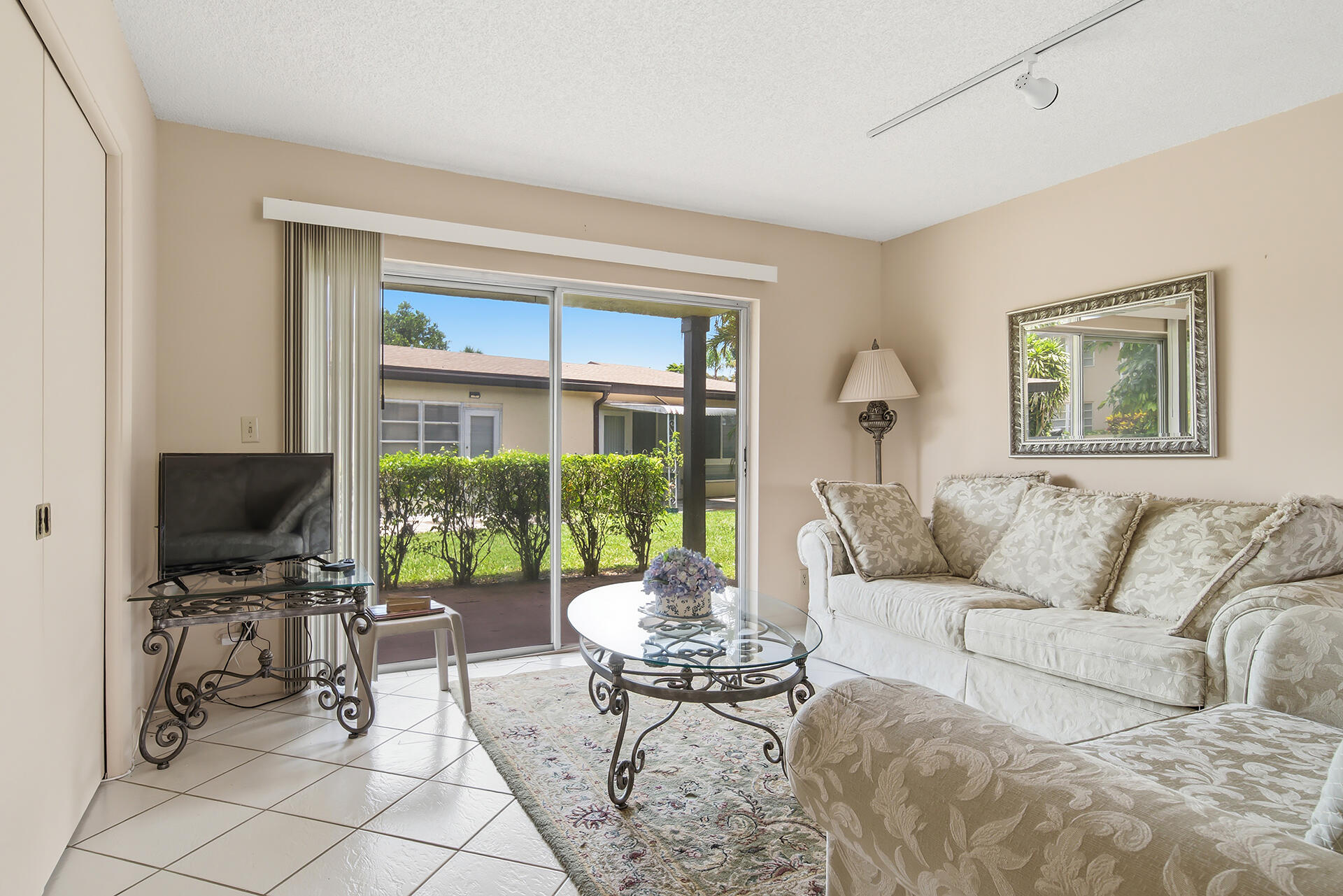 13755 Via Aurora A Property Photo 1