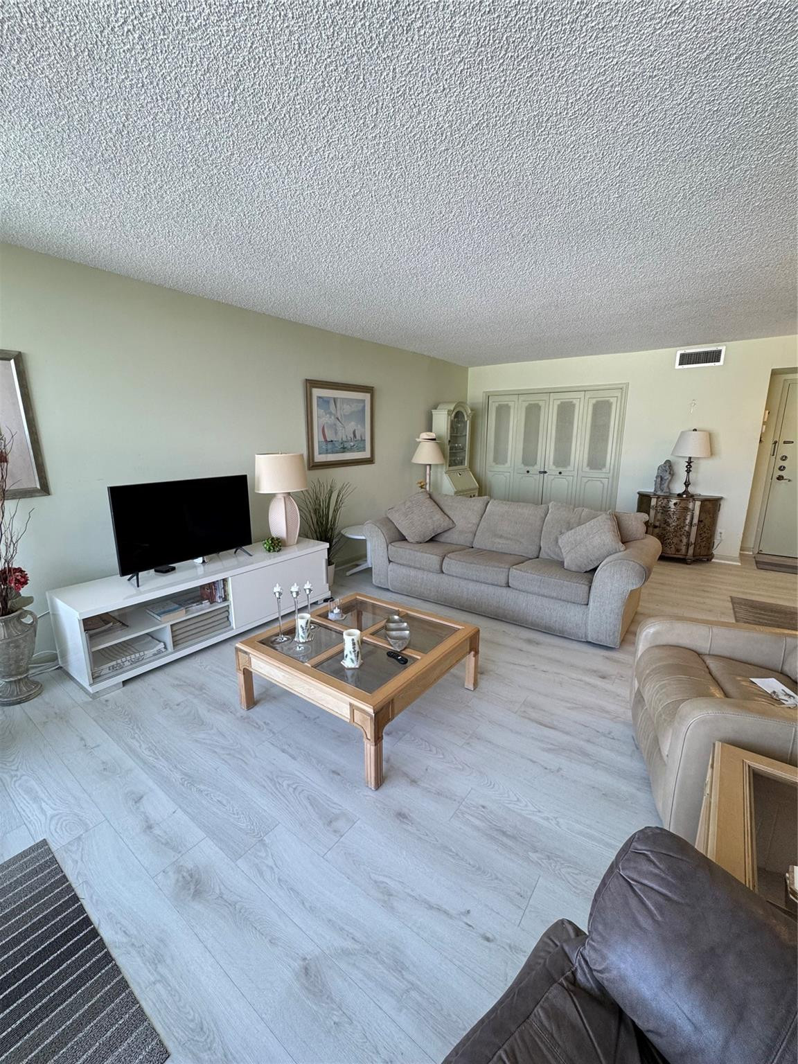 5200 N Ocean Boulevard 506 Property Photo 6
