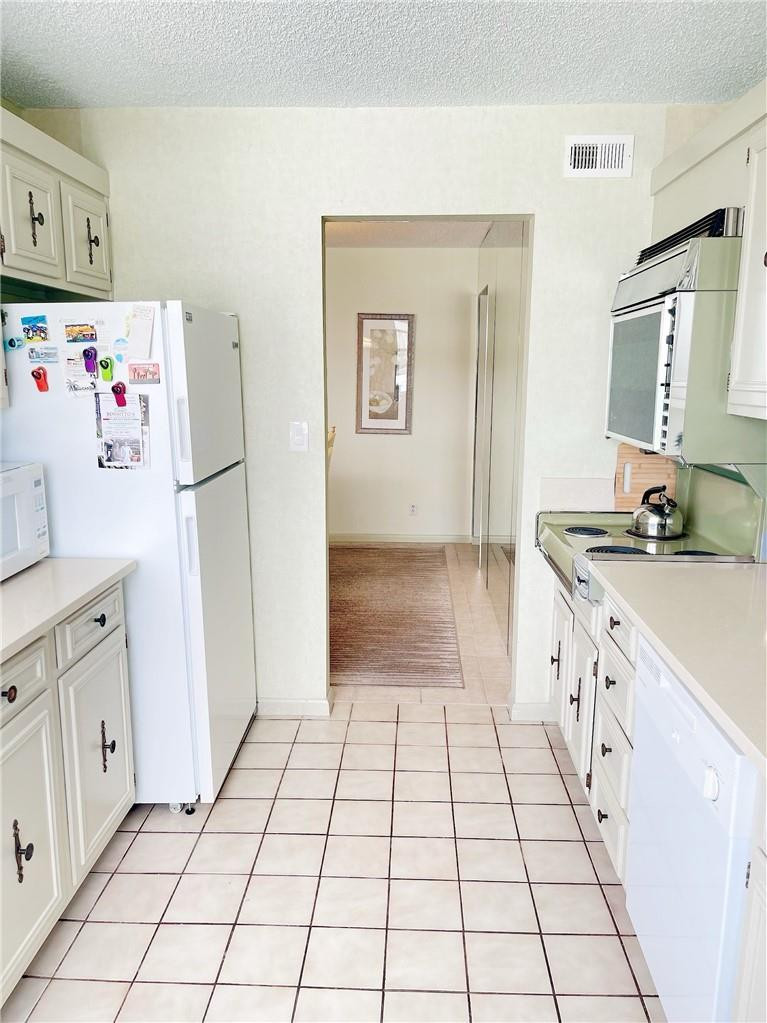 5200 N Ocean Boulevard 506 Property Photo 15