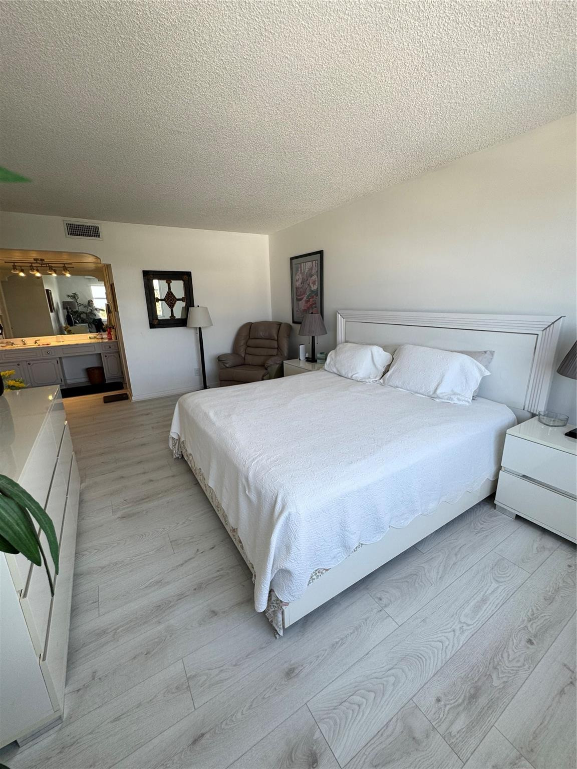 5200 N Ocean Boulevard 506 Property Photo 29