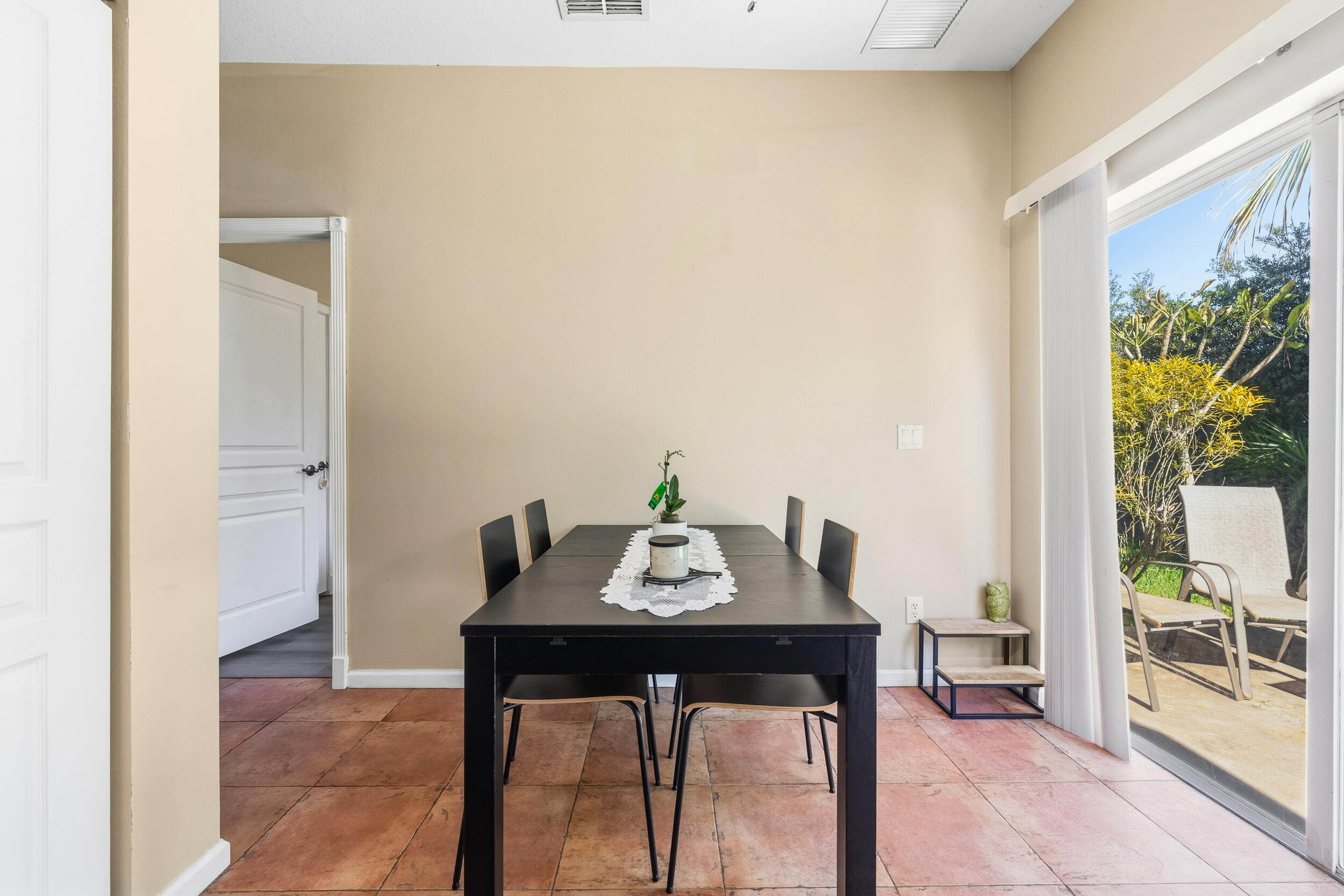 624 Ne Bent Paddle Lane Property Photo 13
