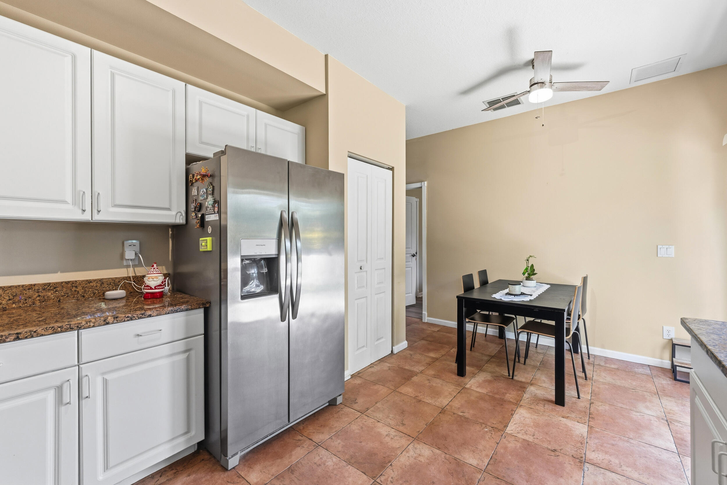 624 Ne Bent Paddle Lane Property Photo 15