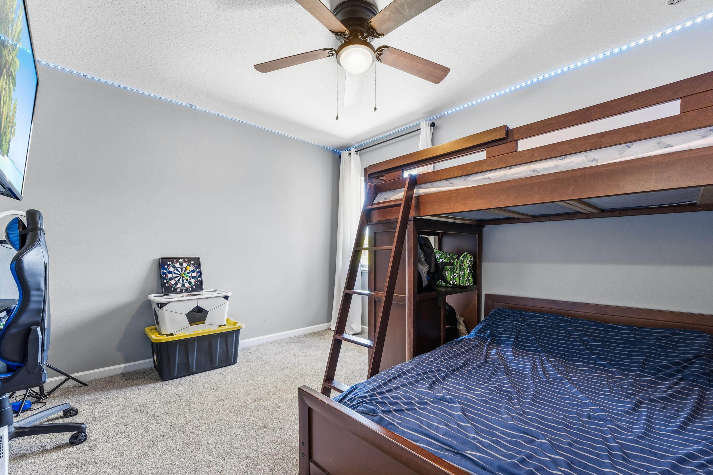 624 Ne Bent Paddle Lane Property Photo 28