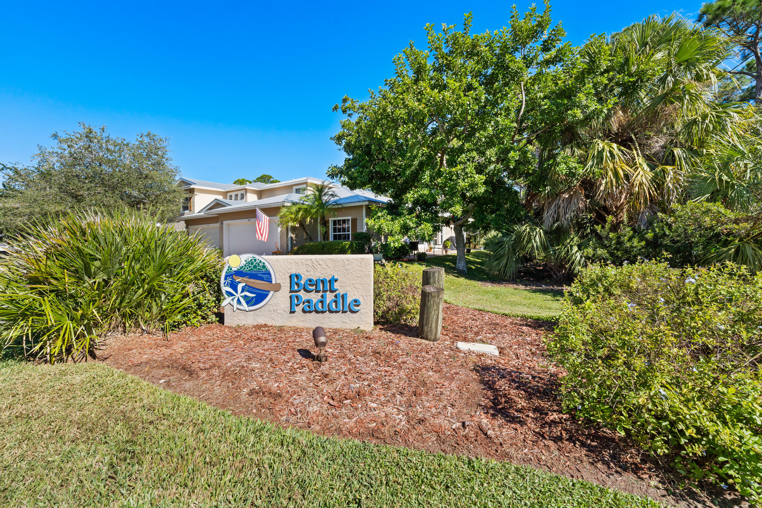 624 Ne Bent Paddle Lane Property Photo 42