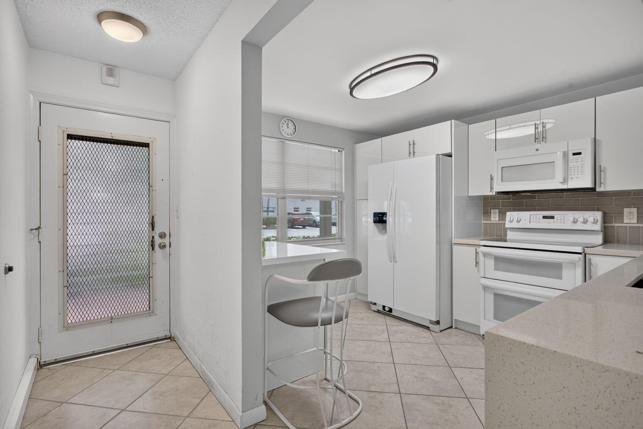 2006 GRANADA Drive J1