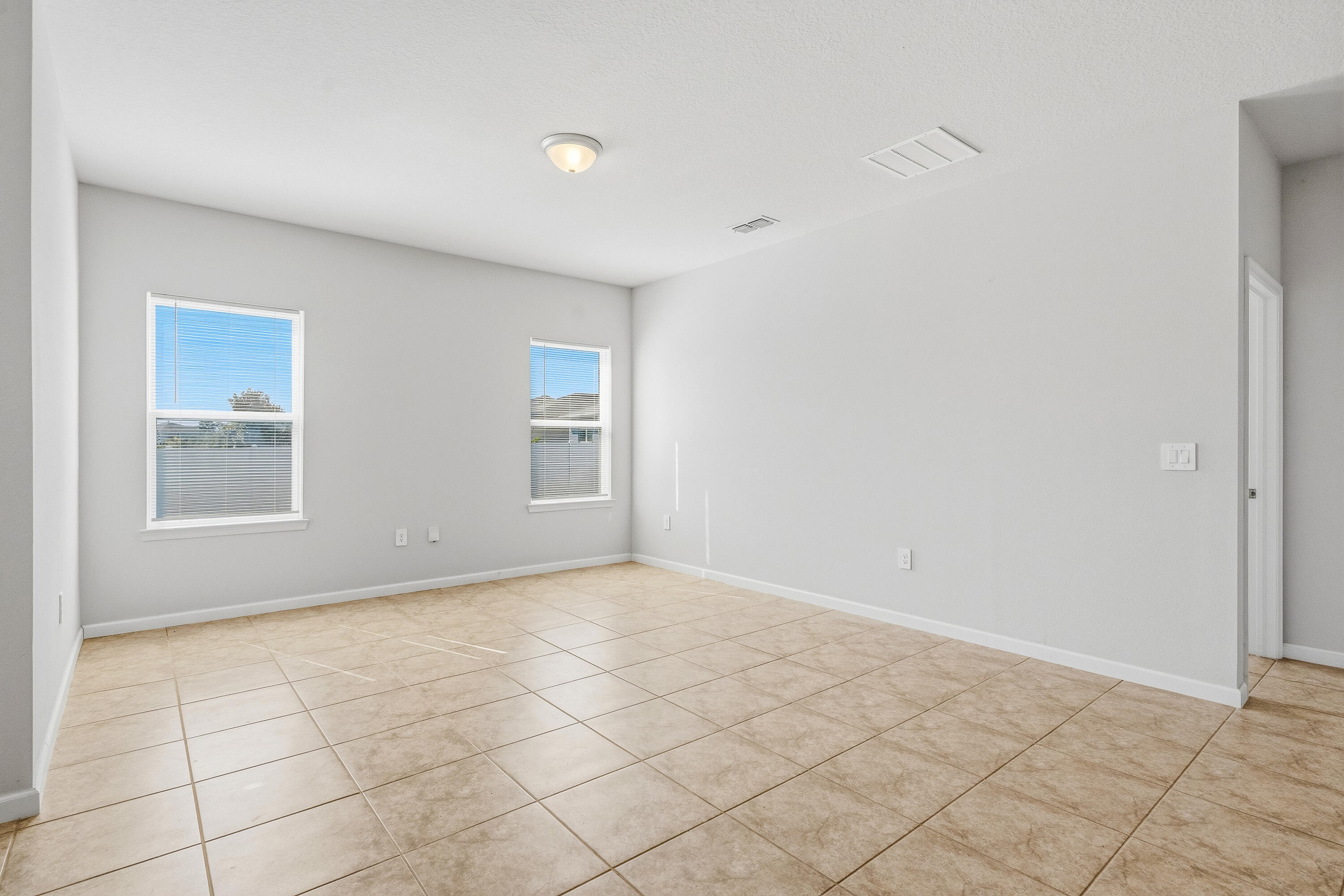 6640 Canterbridge Drive Property Photo 7