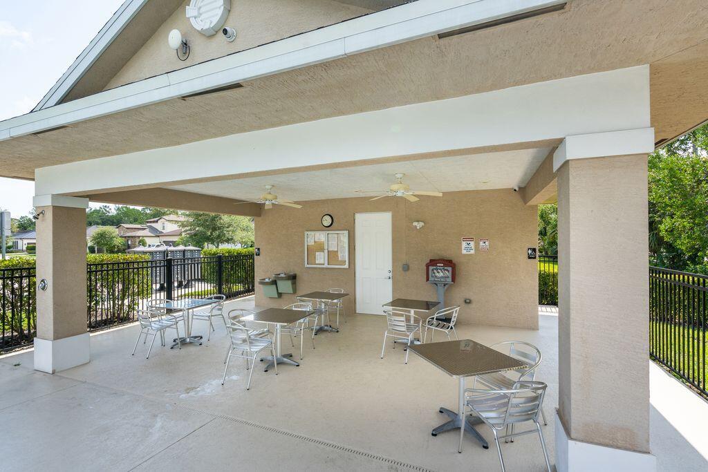 1653 Willows Square Property Photo 22