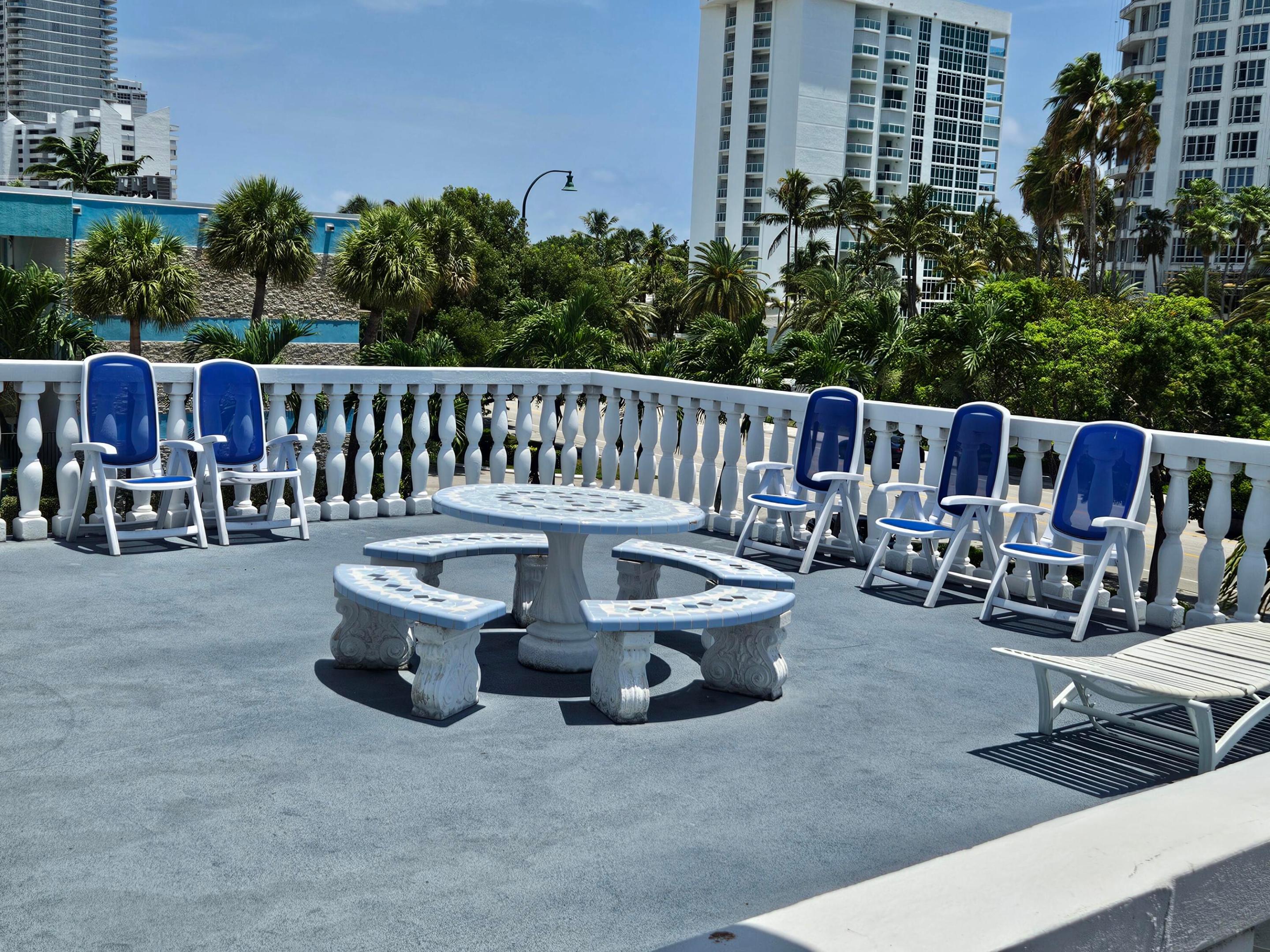 1461 S Ocean Boulevard 311 Property Photo 6