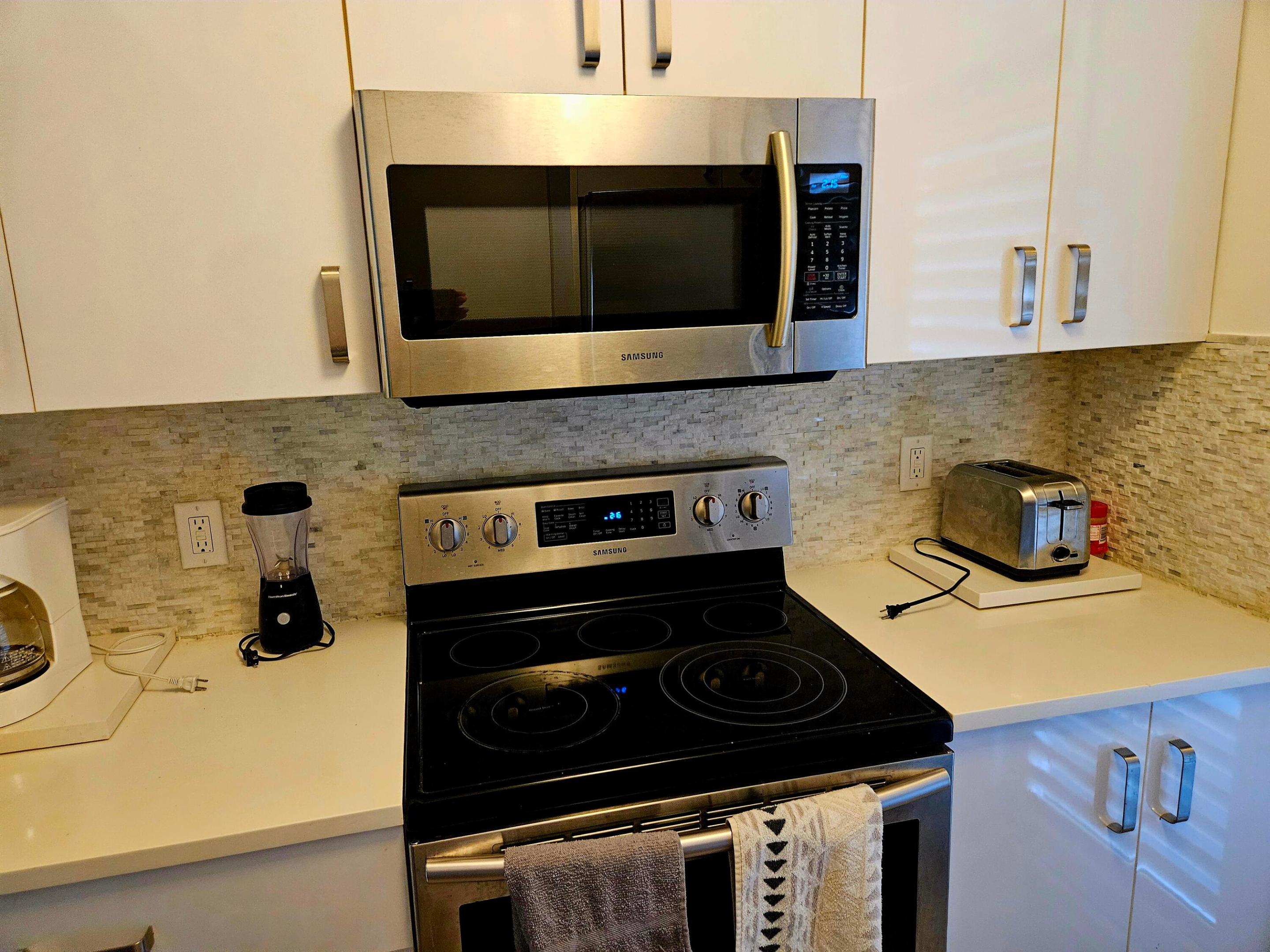 1461 S Ocean Boulevard 311 Property Photo 24