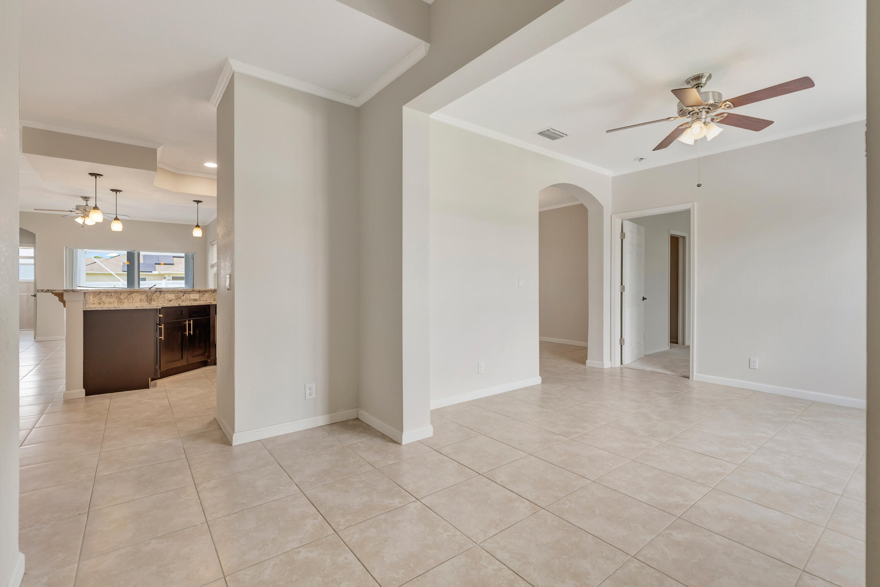 2320 Sw Madrid Road Property Photo 7