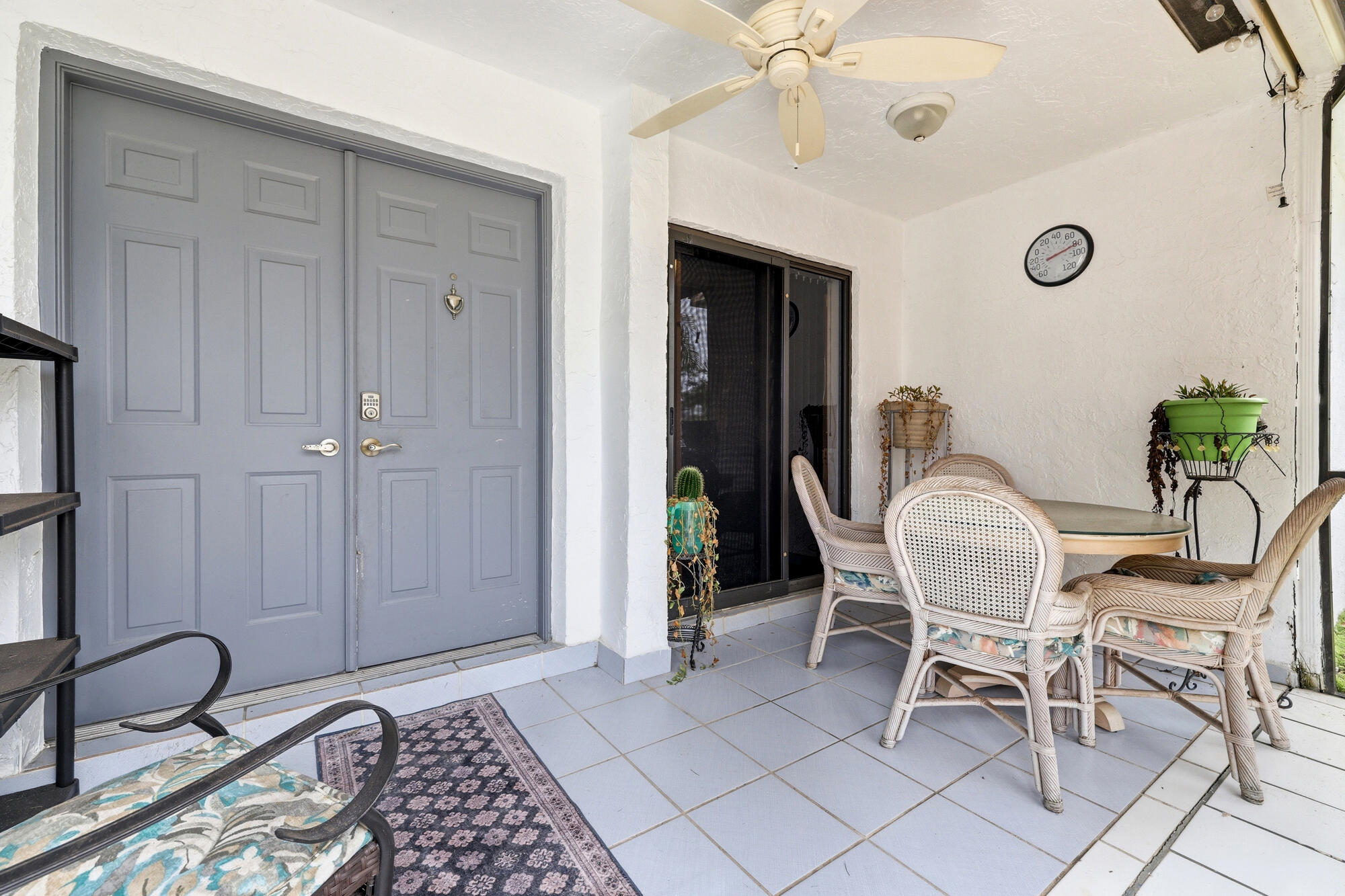 120 Sunshine Boulevard Property Photo 2