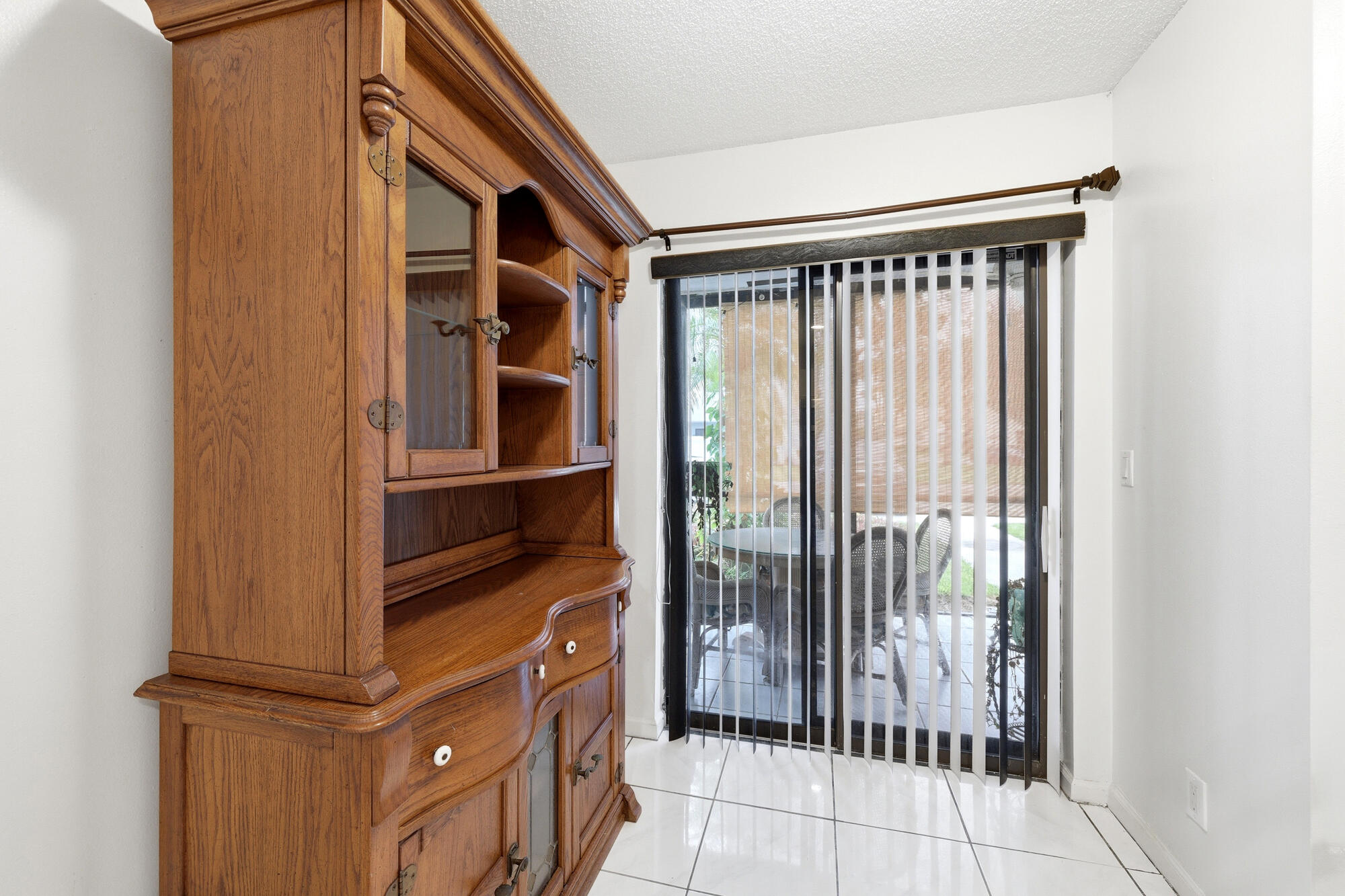 120 Sunshine Boulevard Property Photo 9