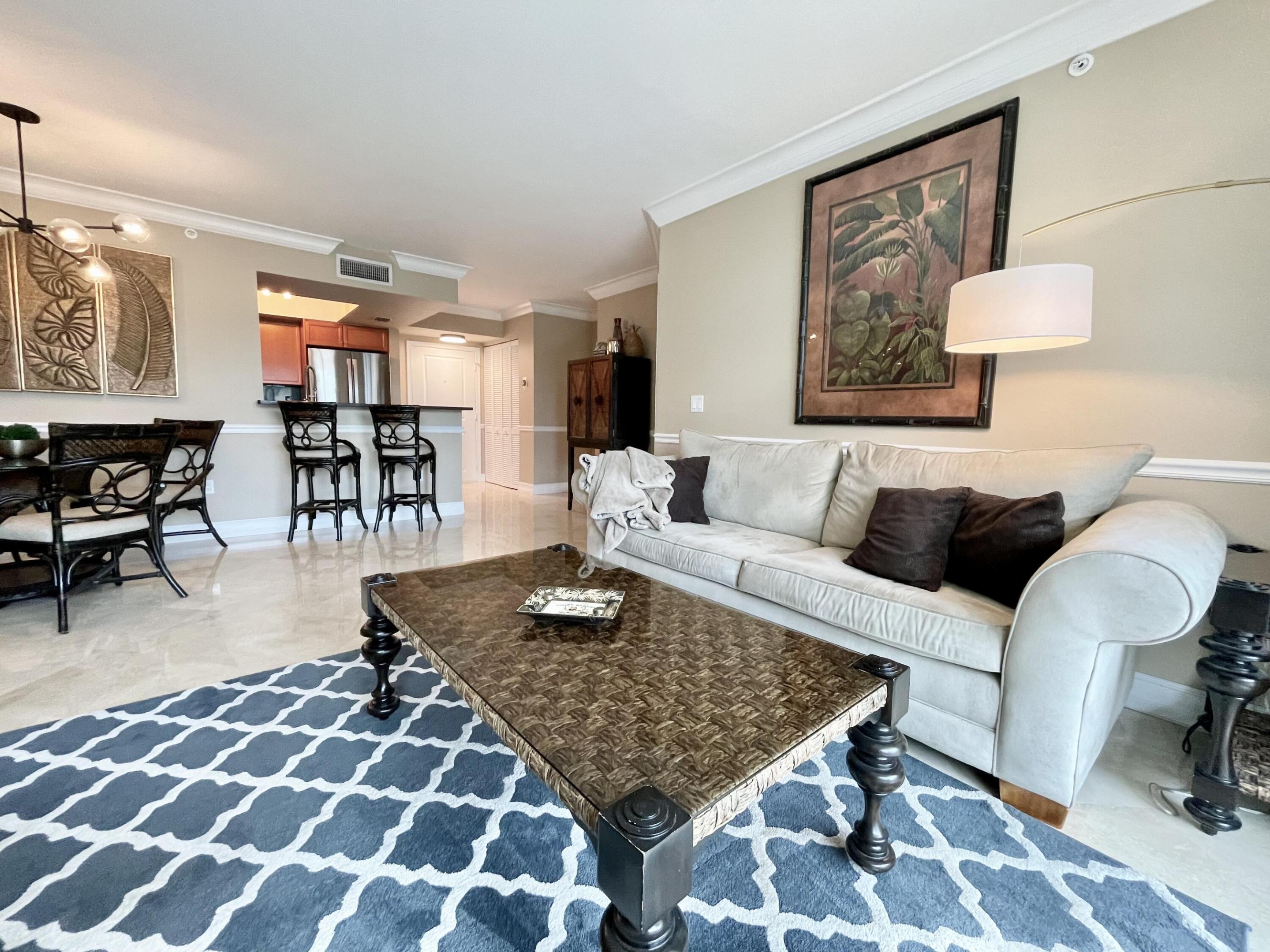 99 Se Mizner Boulevard 311 Property Photo 8