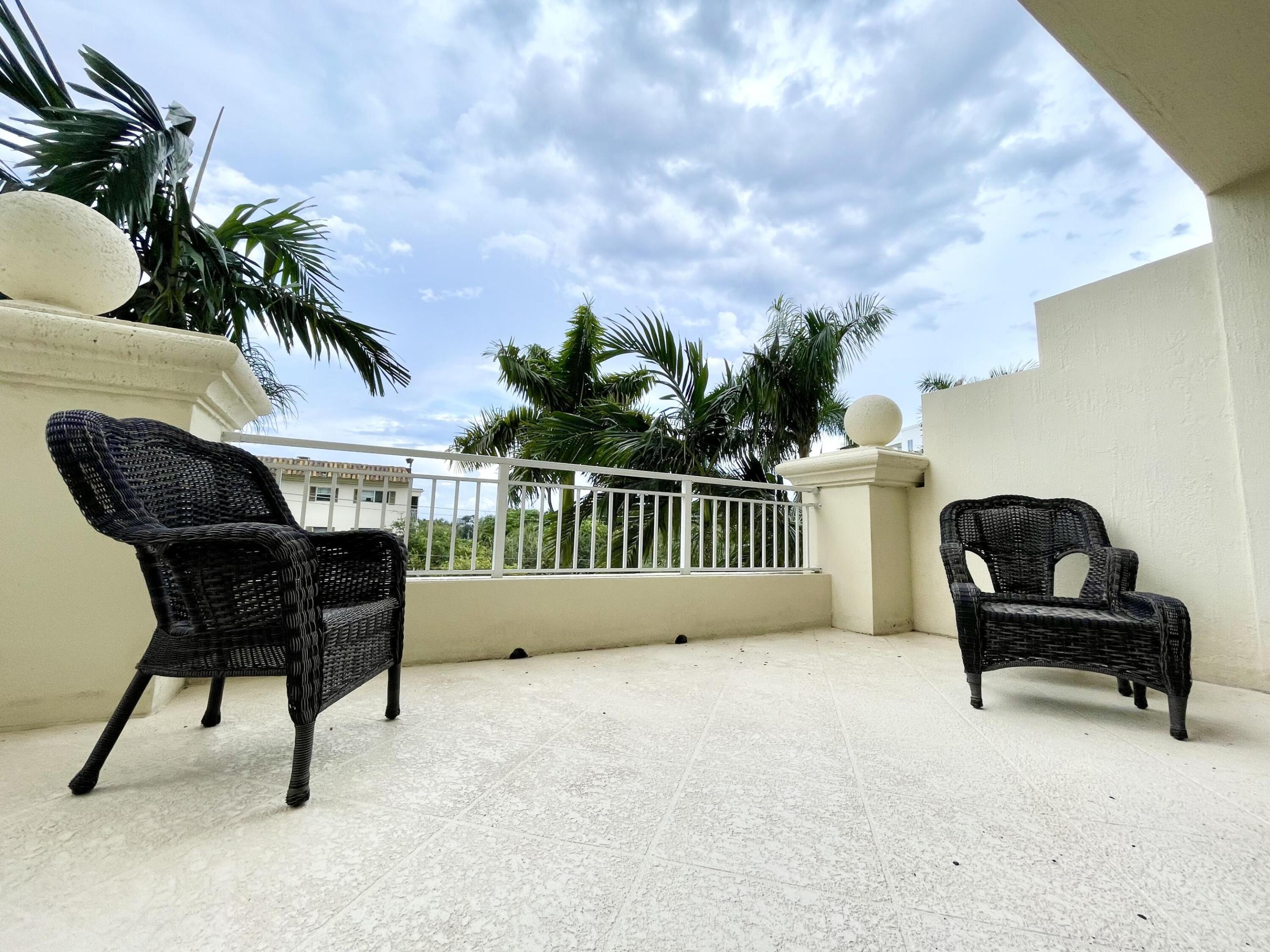 99 Se Mizner Boulevard 311 Property Photo 9