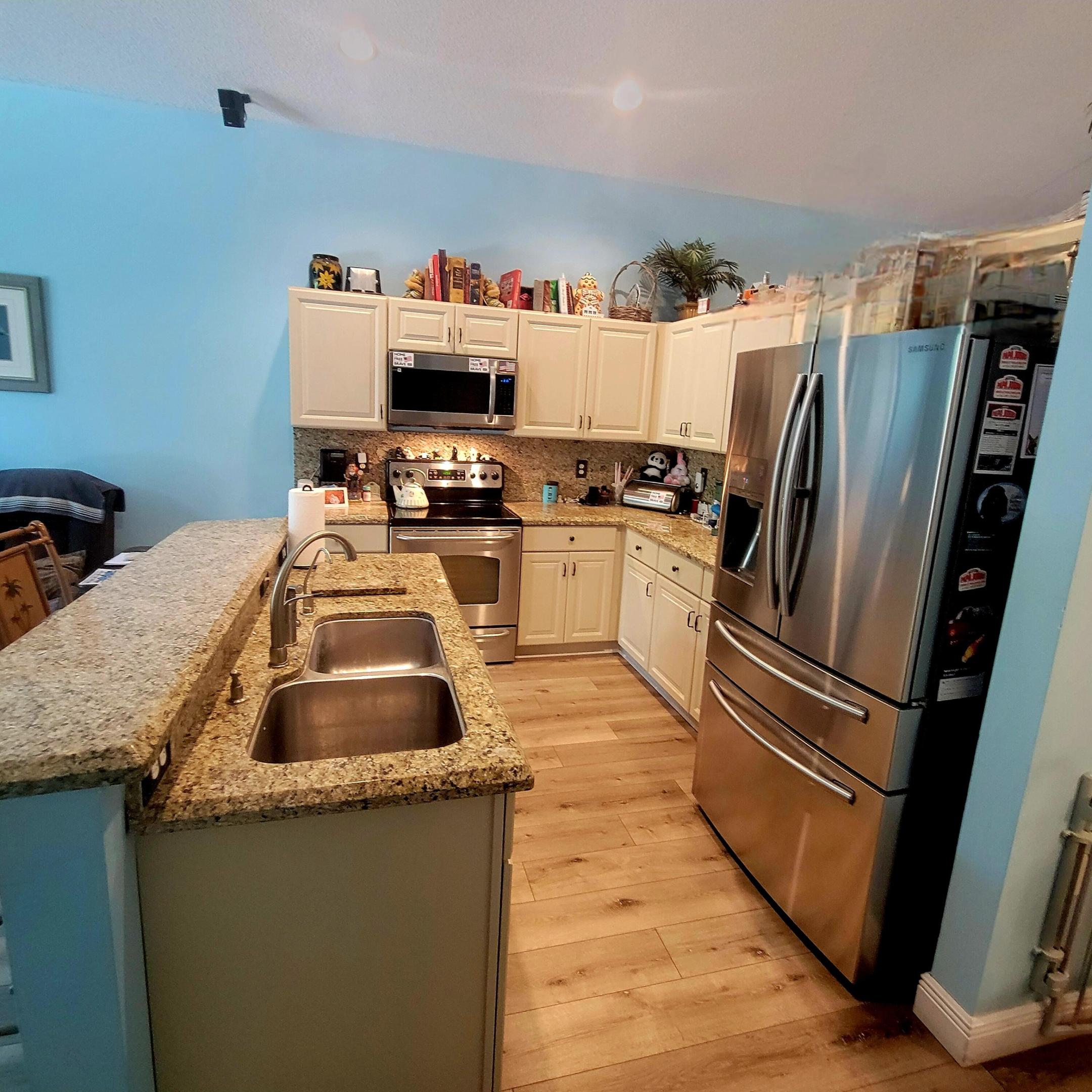 8294 Bermuda Sound Way Property Photo 5