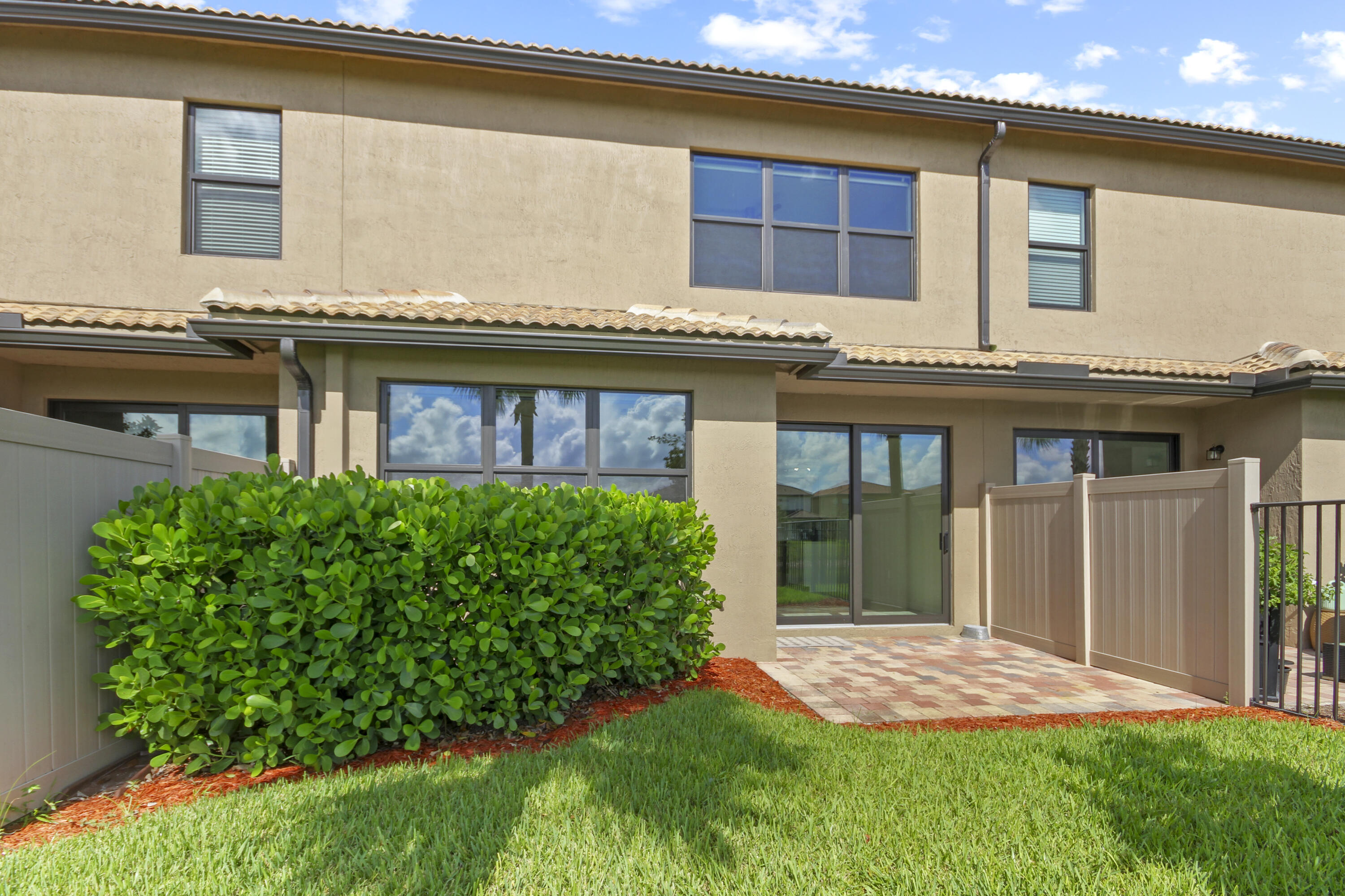 4826 Jumping Way Property Photo 34