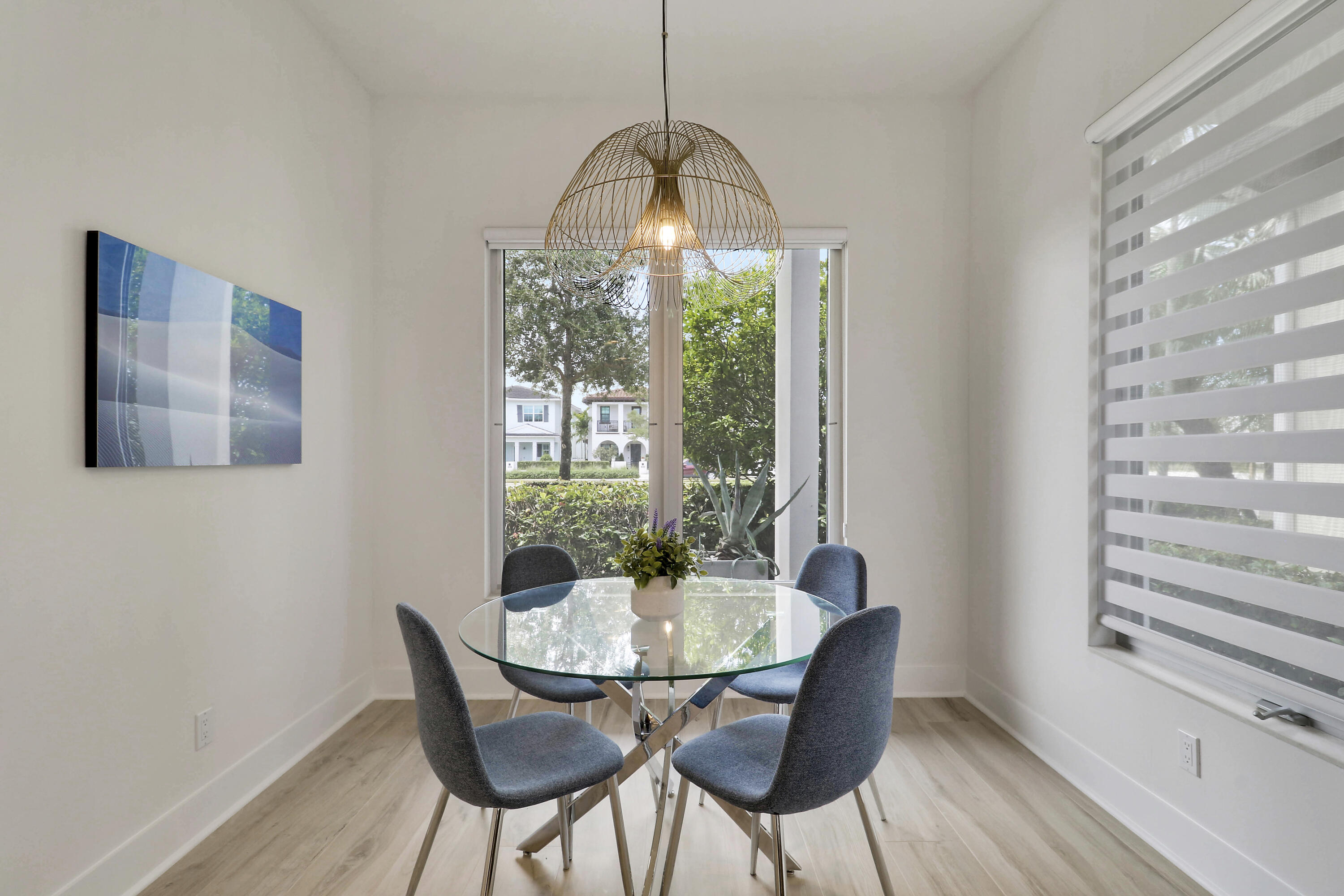 5029 Grandiflora Road Property Photo 4