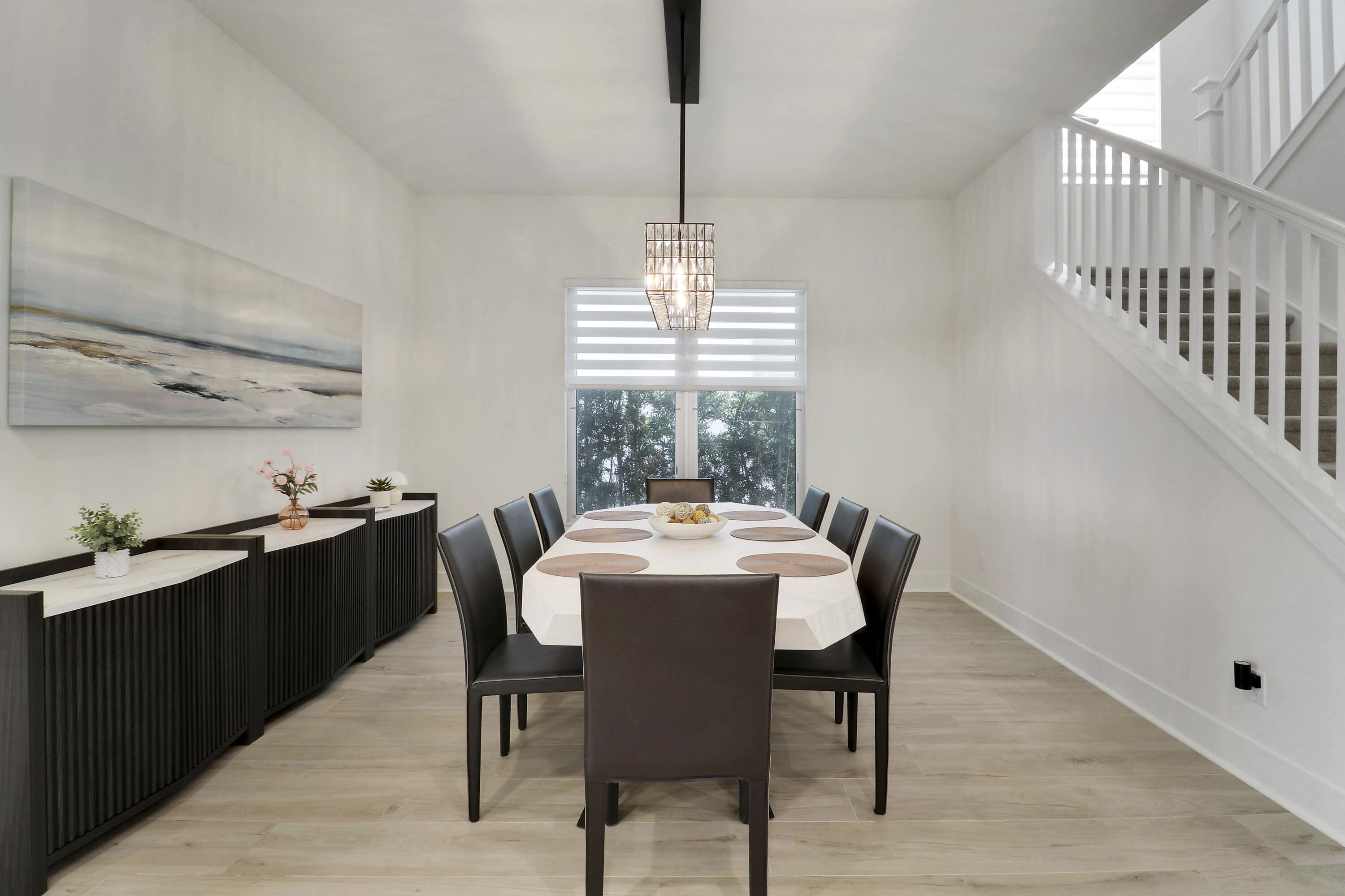 5029 Grandiflora Road Property Photo 6