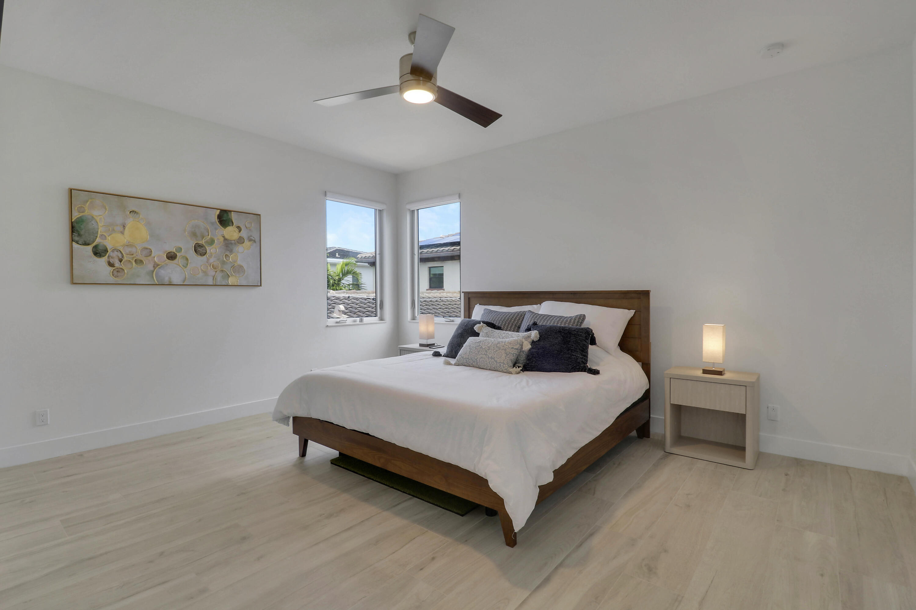 5029 Grandiflora Road Property Photo 15