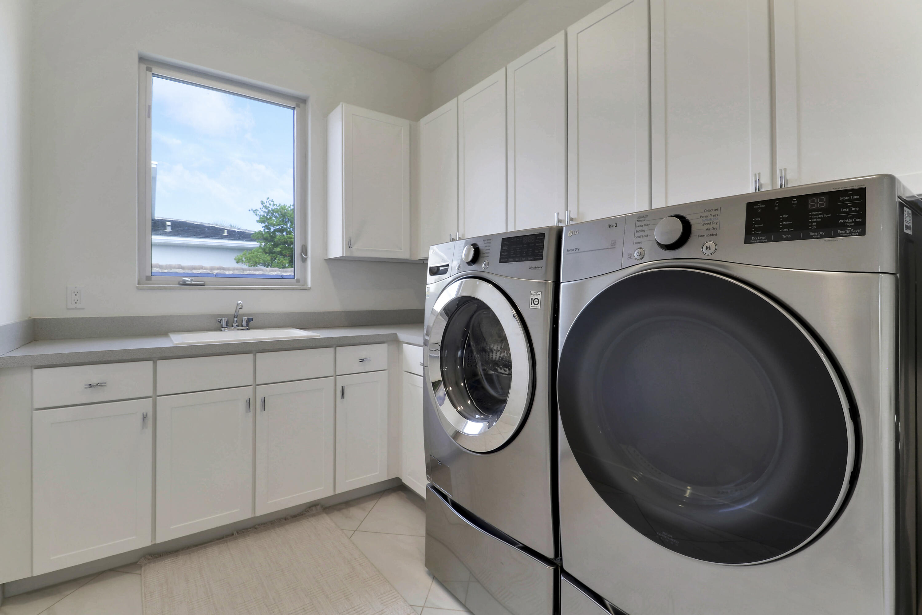 5029 Grandiflora Road Property Photo 19