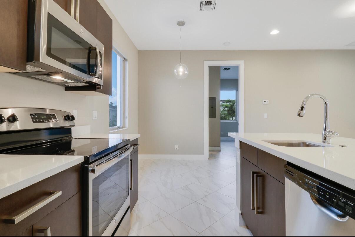 5029 Grandiflora Road Property Photo 44